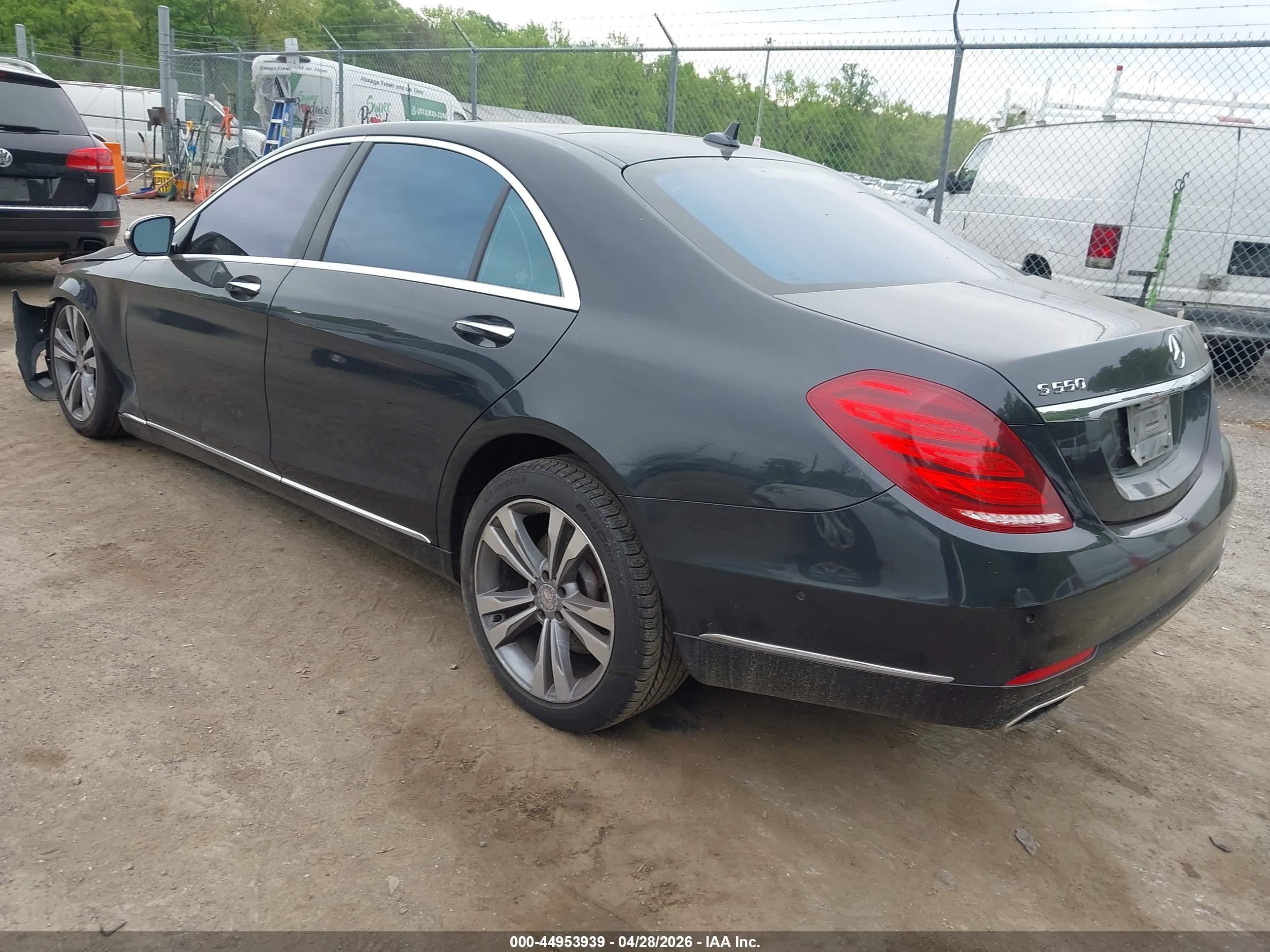 2015 Mercedes-benz S 550 4matic Black vin: WDDUG8FB2FA113056
