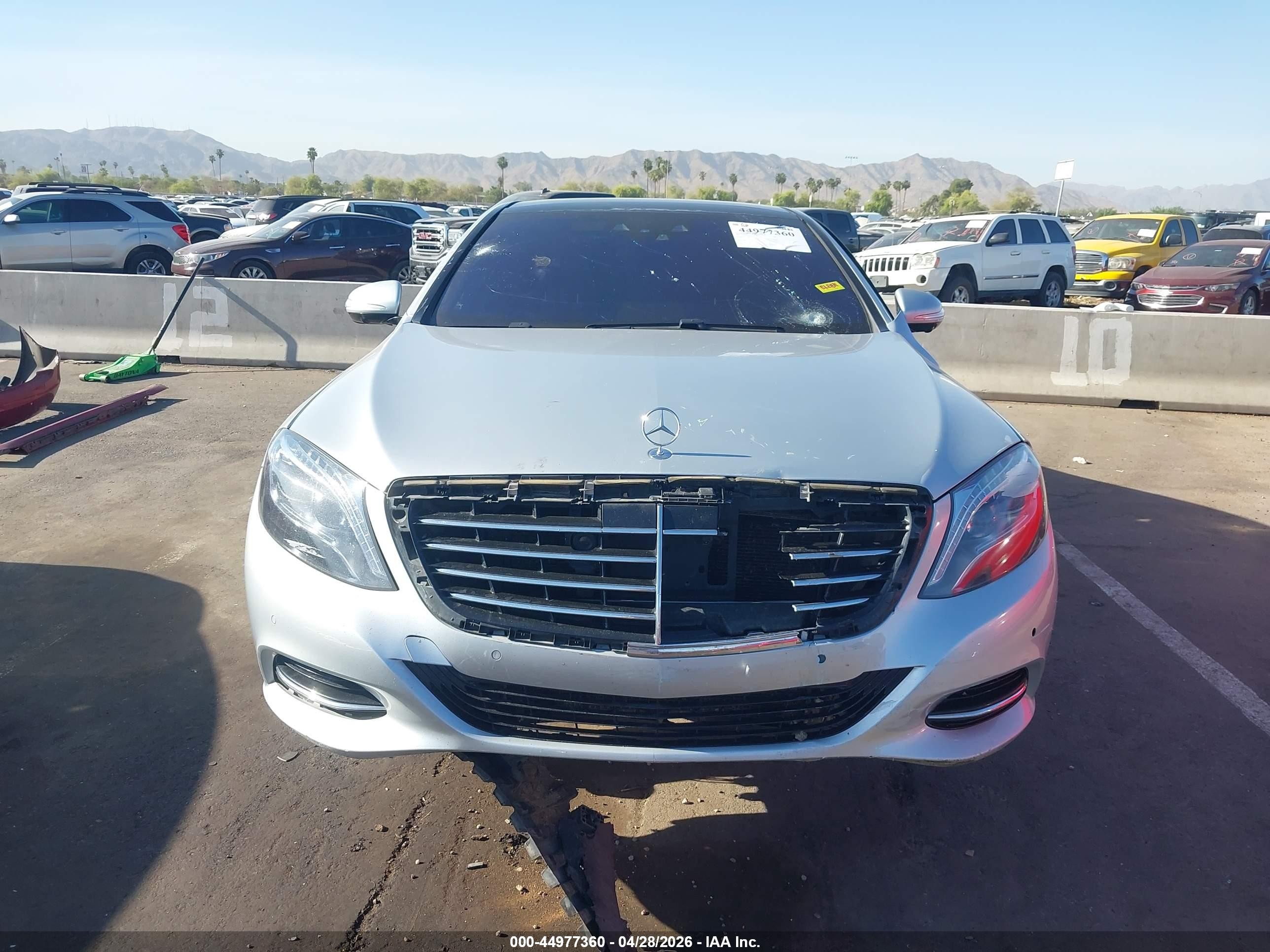 2015 Mercedes-benz S 550 4matic Silver vin: WDDUG8FB2FA155355