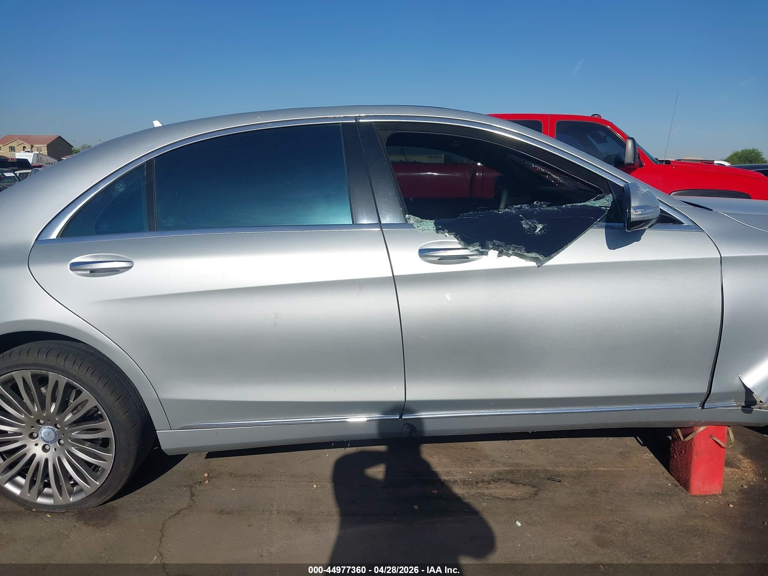 2015 Mercedes-benz S 550 4matic Silver vin: WDDUG8FB2FA155355