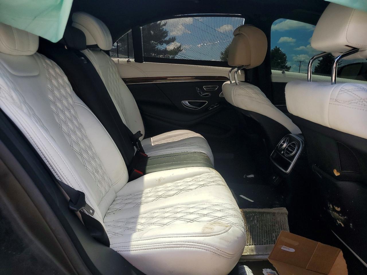 2015 Mercedes-benz S 550 4matic Black vin: WDDUG8FB2FA184337