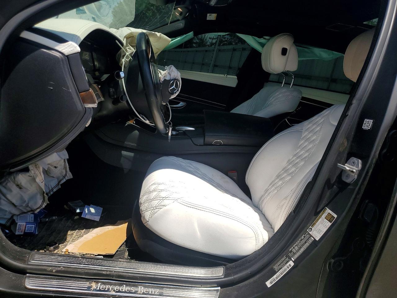 2015 Mercedes-benz S 550 4matic Black vin: WDDUG8FB2FA184337