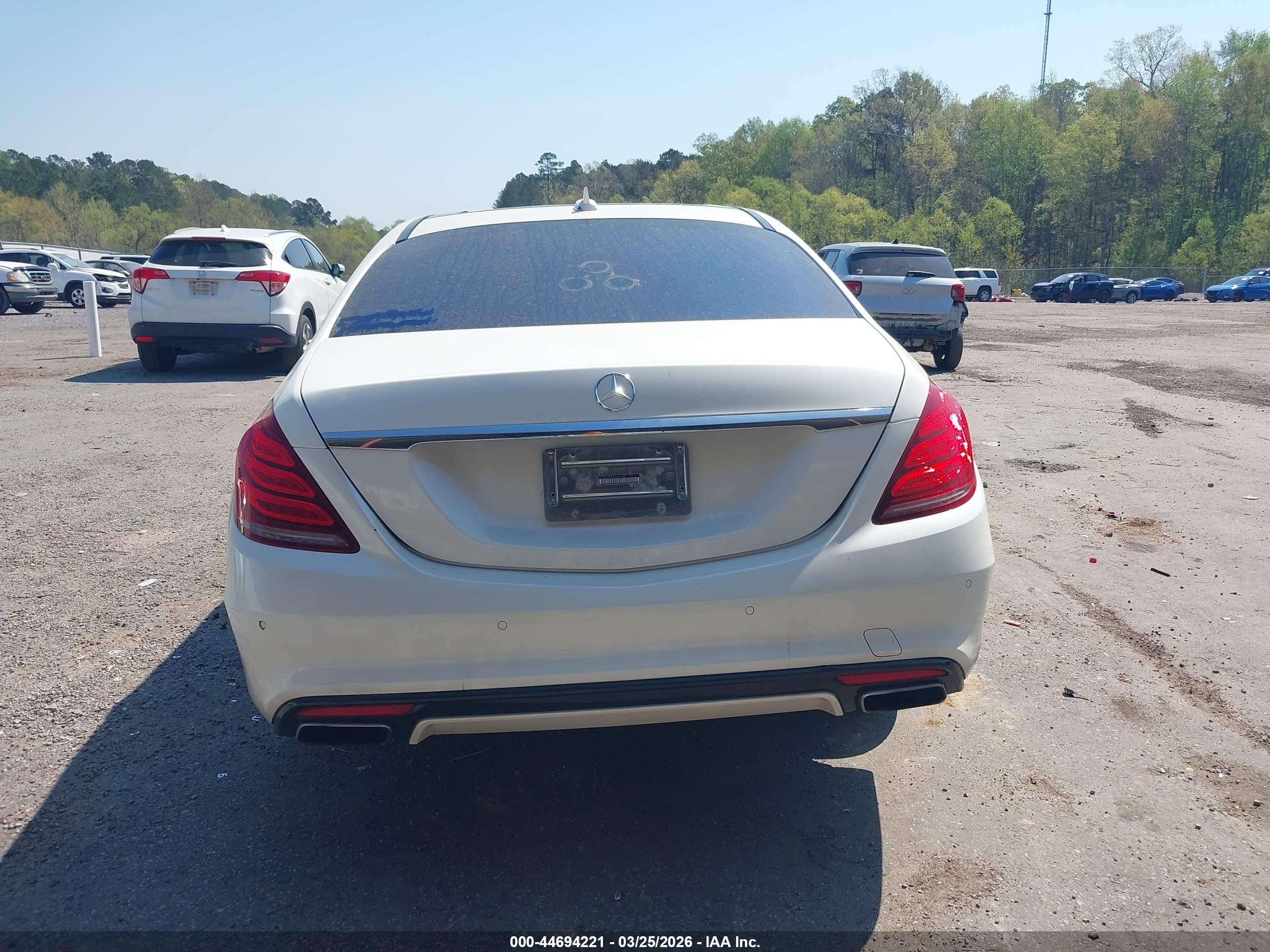 2014 Mercedes-benz S 550 4matic White vin: WDDUG8FB3EA061581
