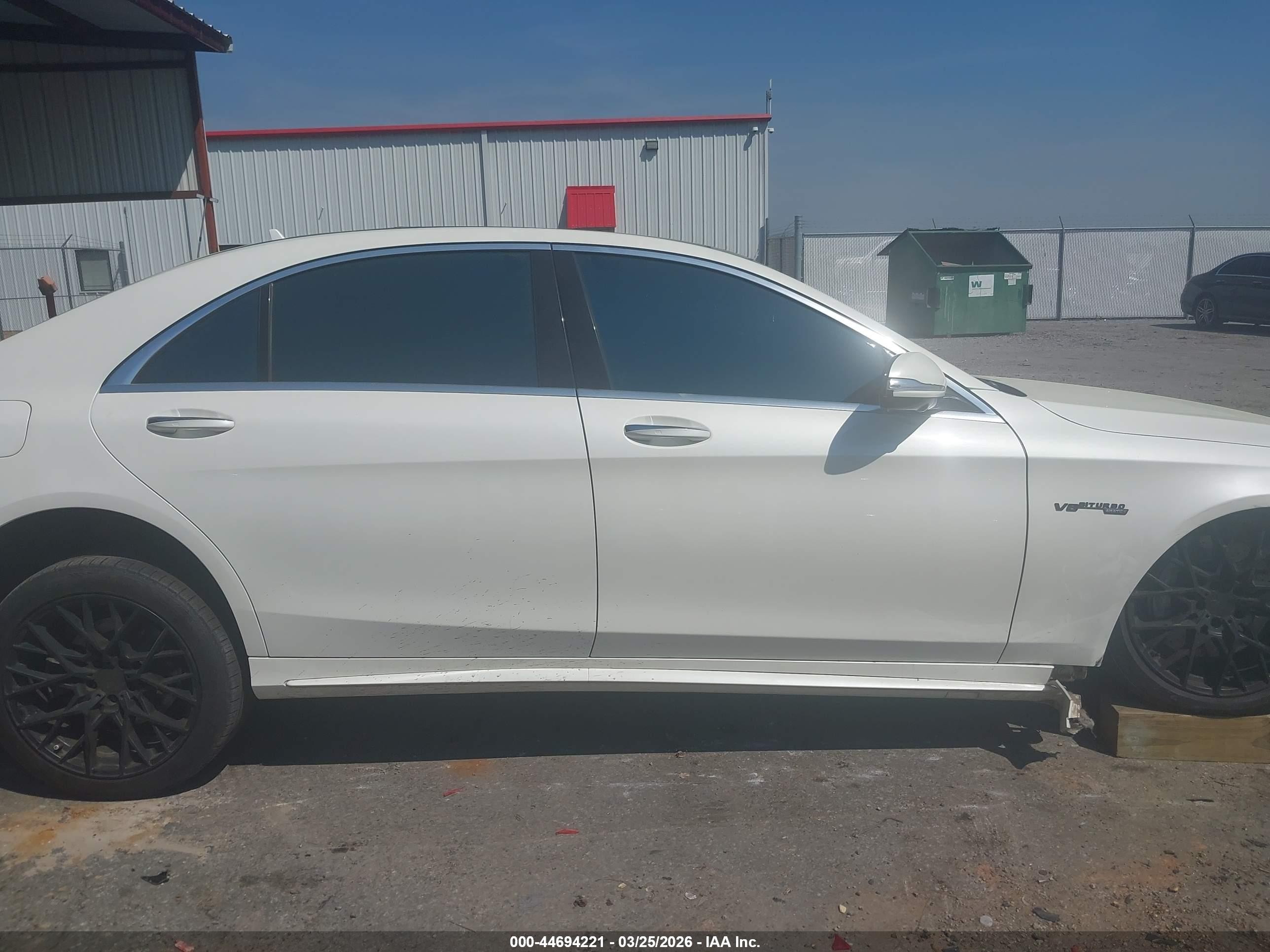 2014 Mercedes-benz S 550 4matic White vin: WDDUG8FB3EA061581