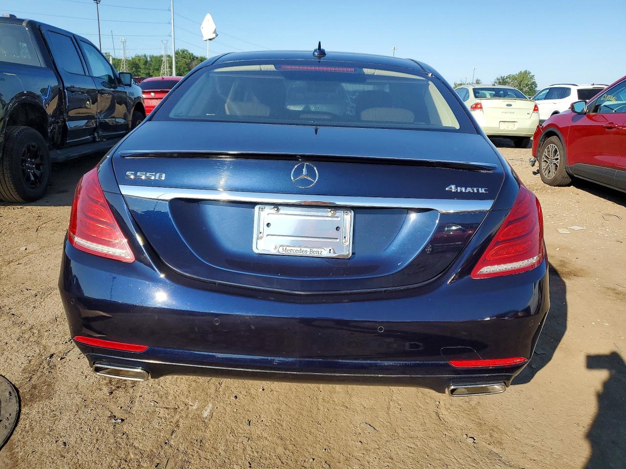 2015 Mercedes-benz S 550 4matic Blue vin: WDDUG8FB3FA108142