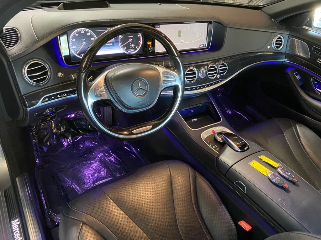 2015 Mercedes-benz S-class S 550 Серебряный vin: WDDUG8FB3FA125541