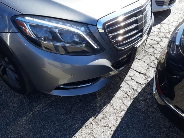 2015 Mercedes-benz S-class S 550 Серебряный vin: WDDUG8FB3FA125541
