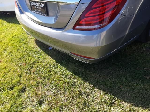 2015 Mercedes-benz S-class S 550 Серебряный vin: WDDUG8FB3FA125541