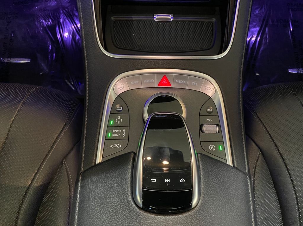 2015 Mercedes-benz S-class S 550 Серебряный vin: WDDUG8FB3FA125541
