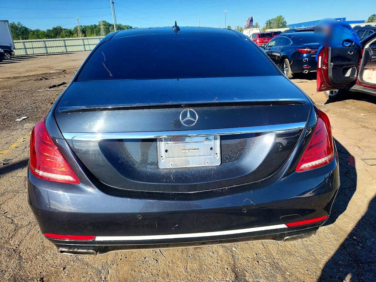 2015 Mercedes-benz S 550 4matic Blue vin: WDDUG8FB3FA133591