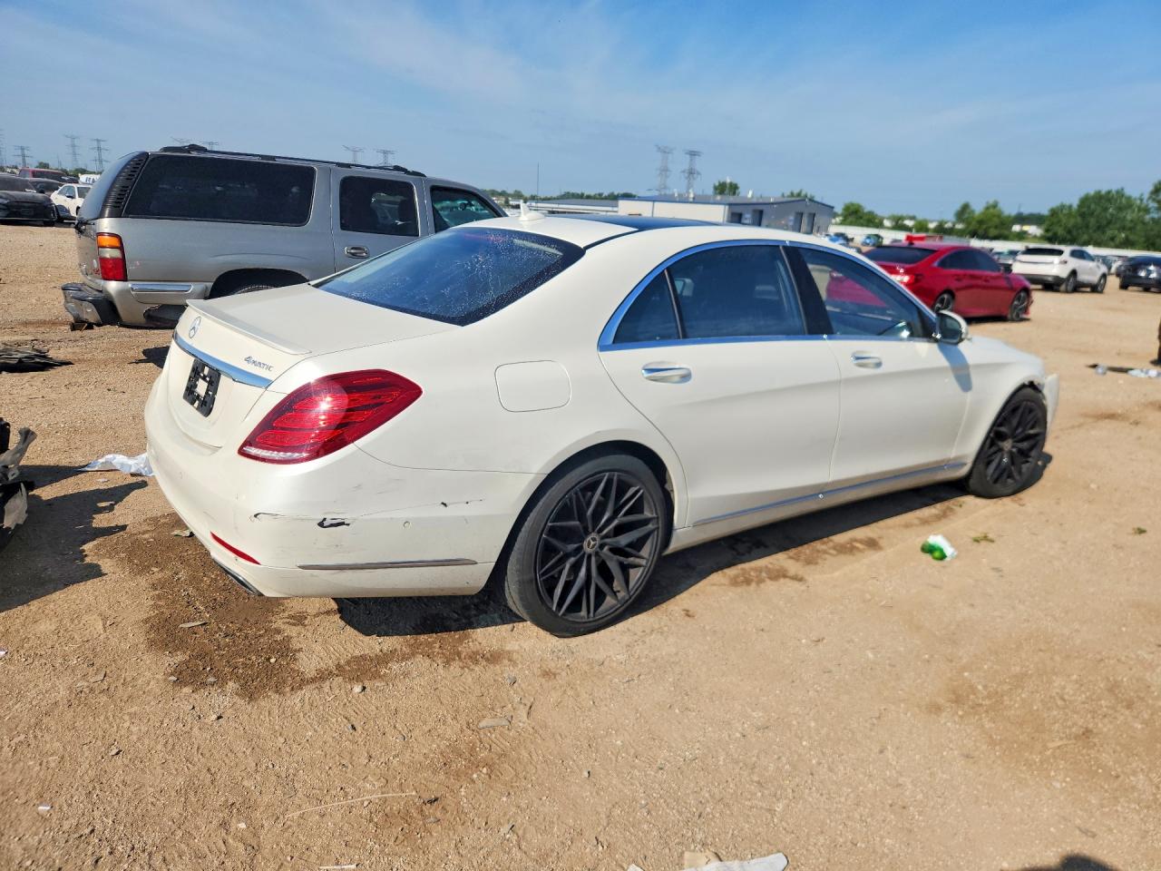2015 Mercedes-benz S 550 4matic White vin: WDDUG8FB3FA187392