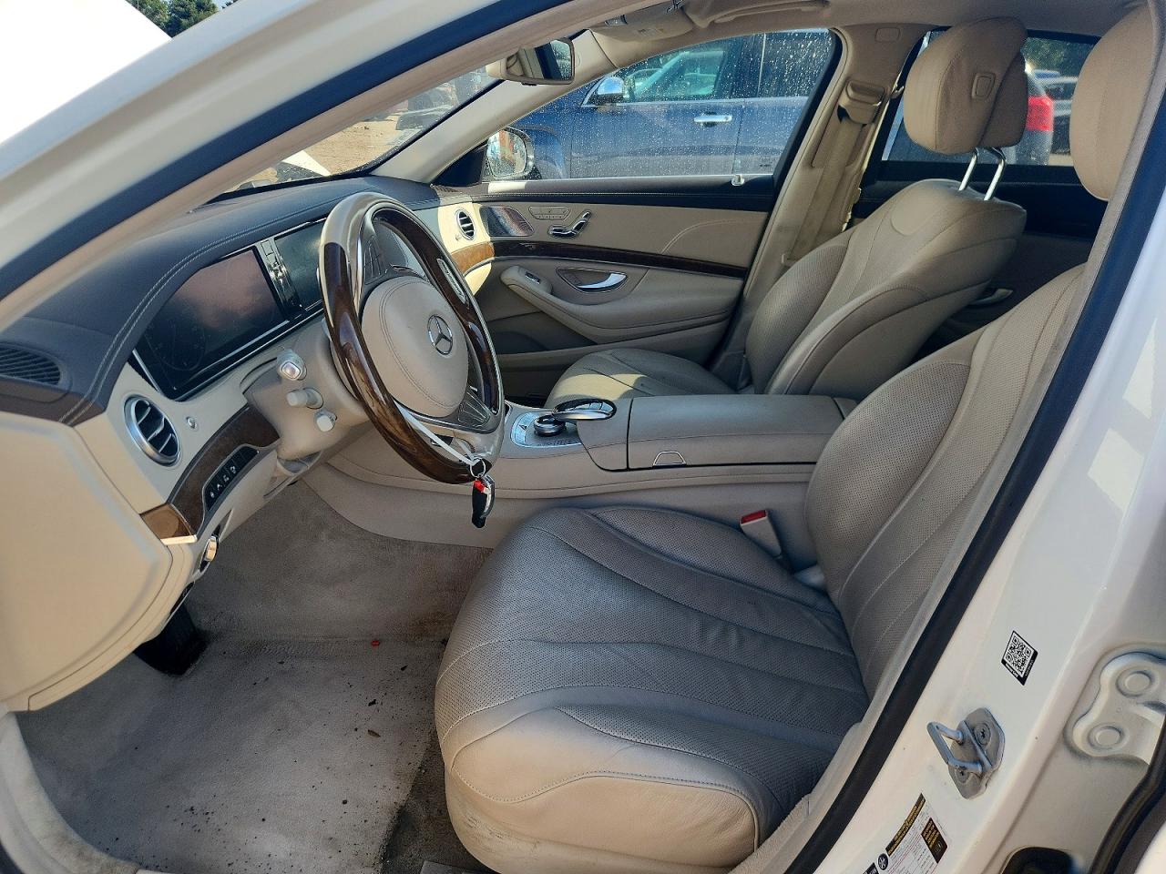 2015 Mercedes-benz S 550 4matic White vin: WDDUG8FB3FA187392