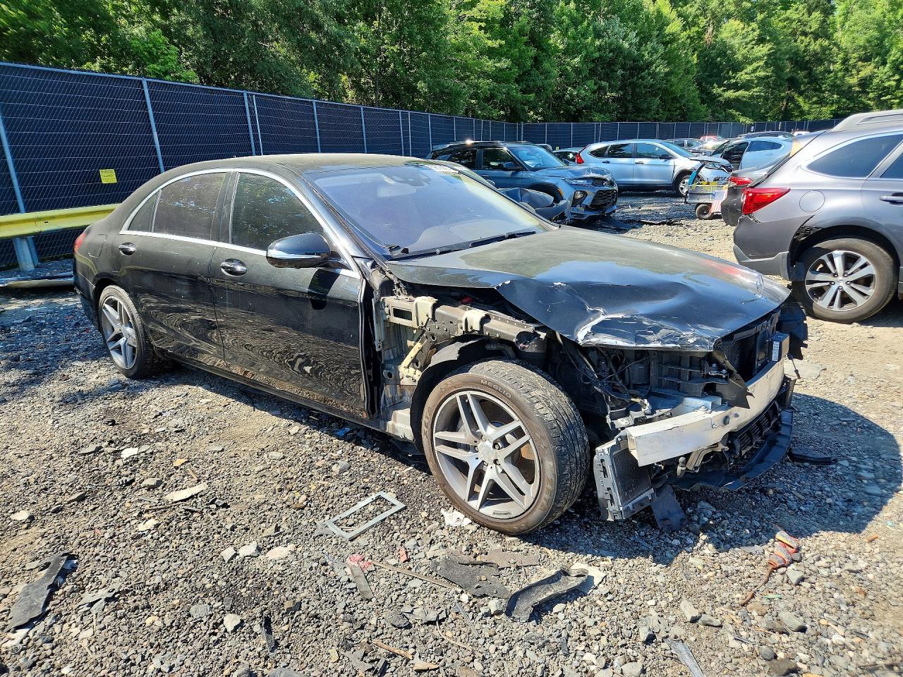 2014 Mercedes-benz S 550 4matic Черный vin: WDDUG8FB4EA024863