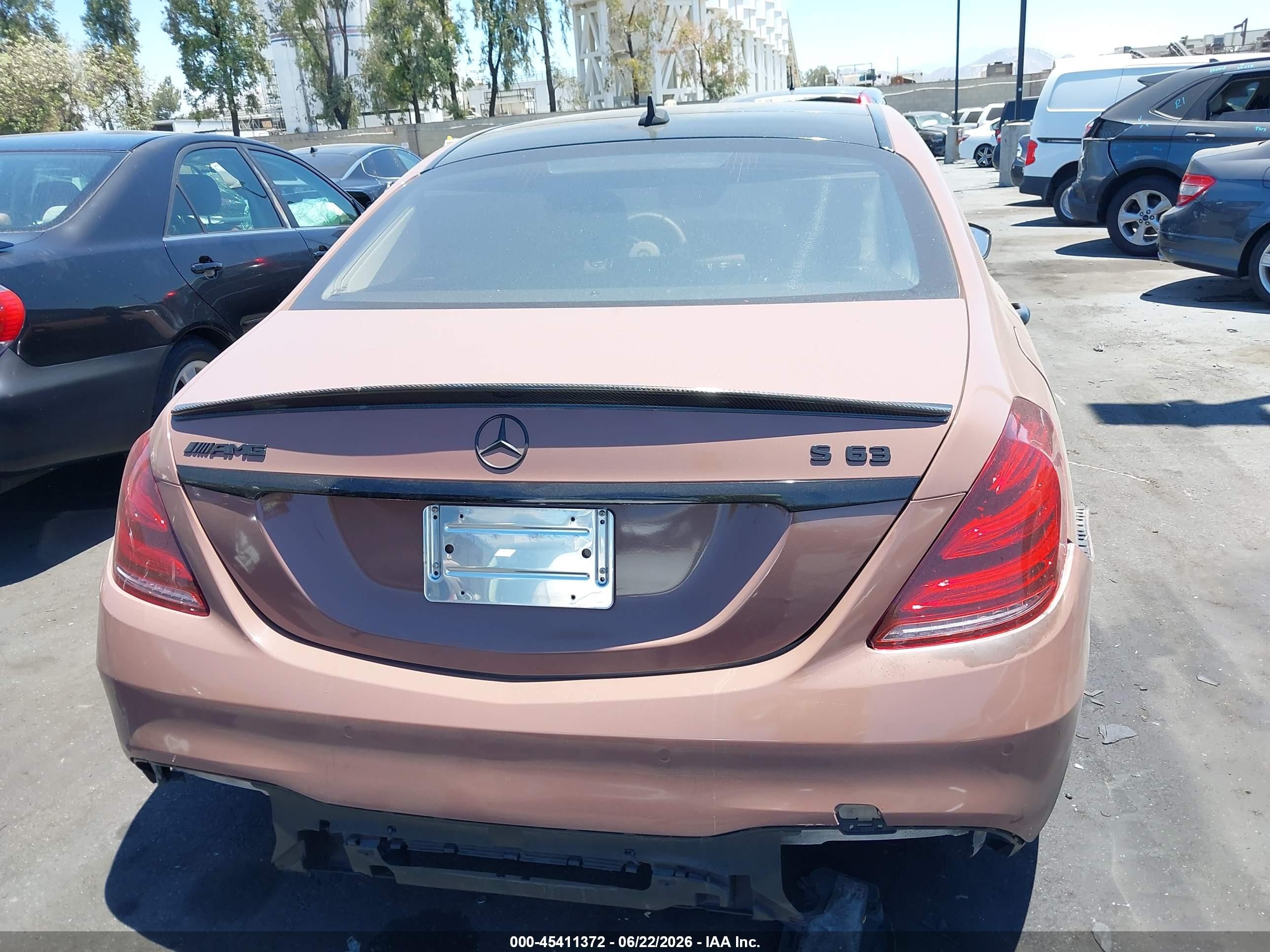 2015 Mercedes-benz S 550 4matic Brown vin: WDDUG8FB4FA079623