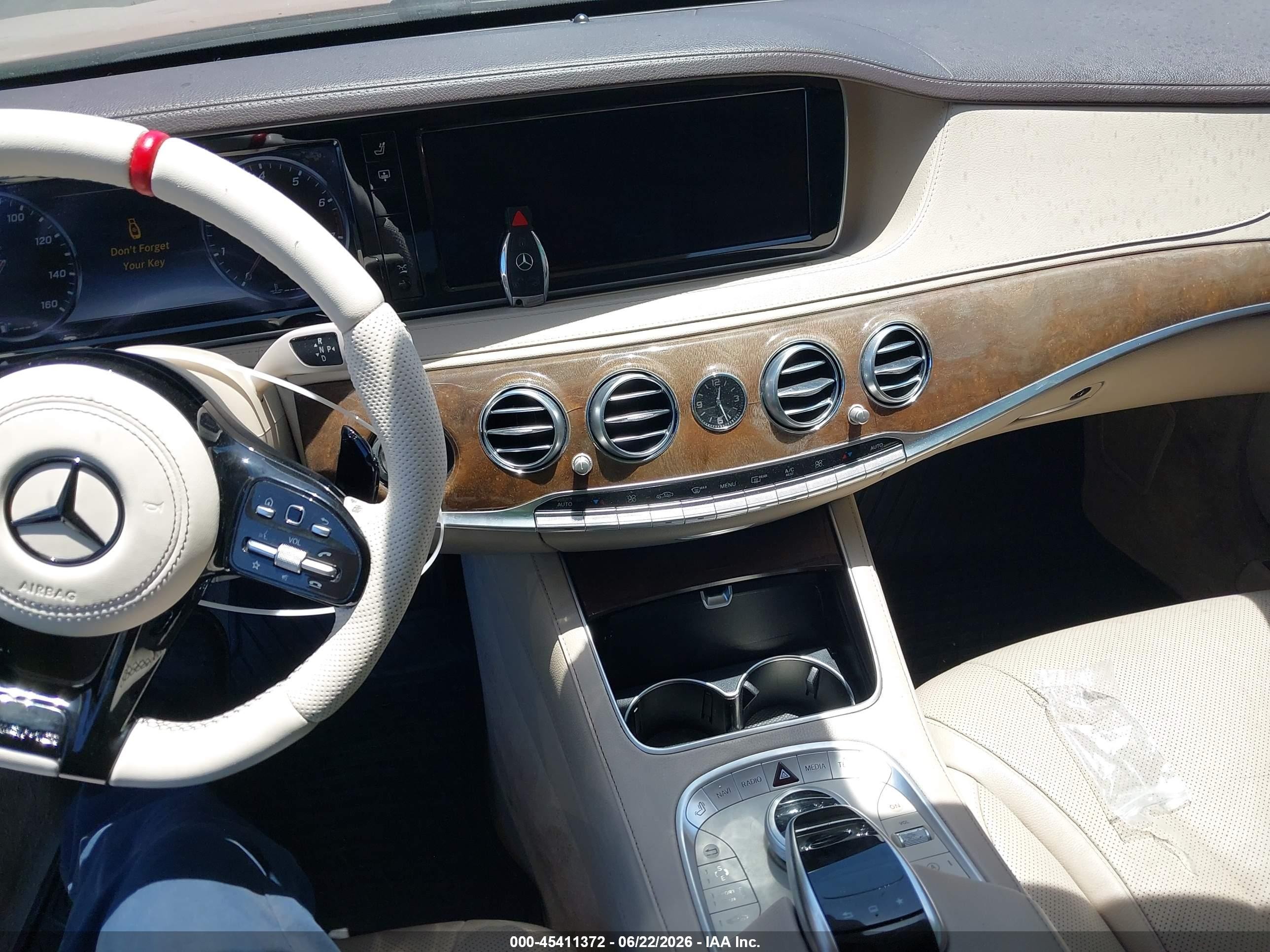 2015 Mercedes-benz S 550 4matic Brown vin: WDDUG8FB4FA079623