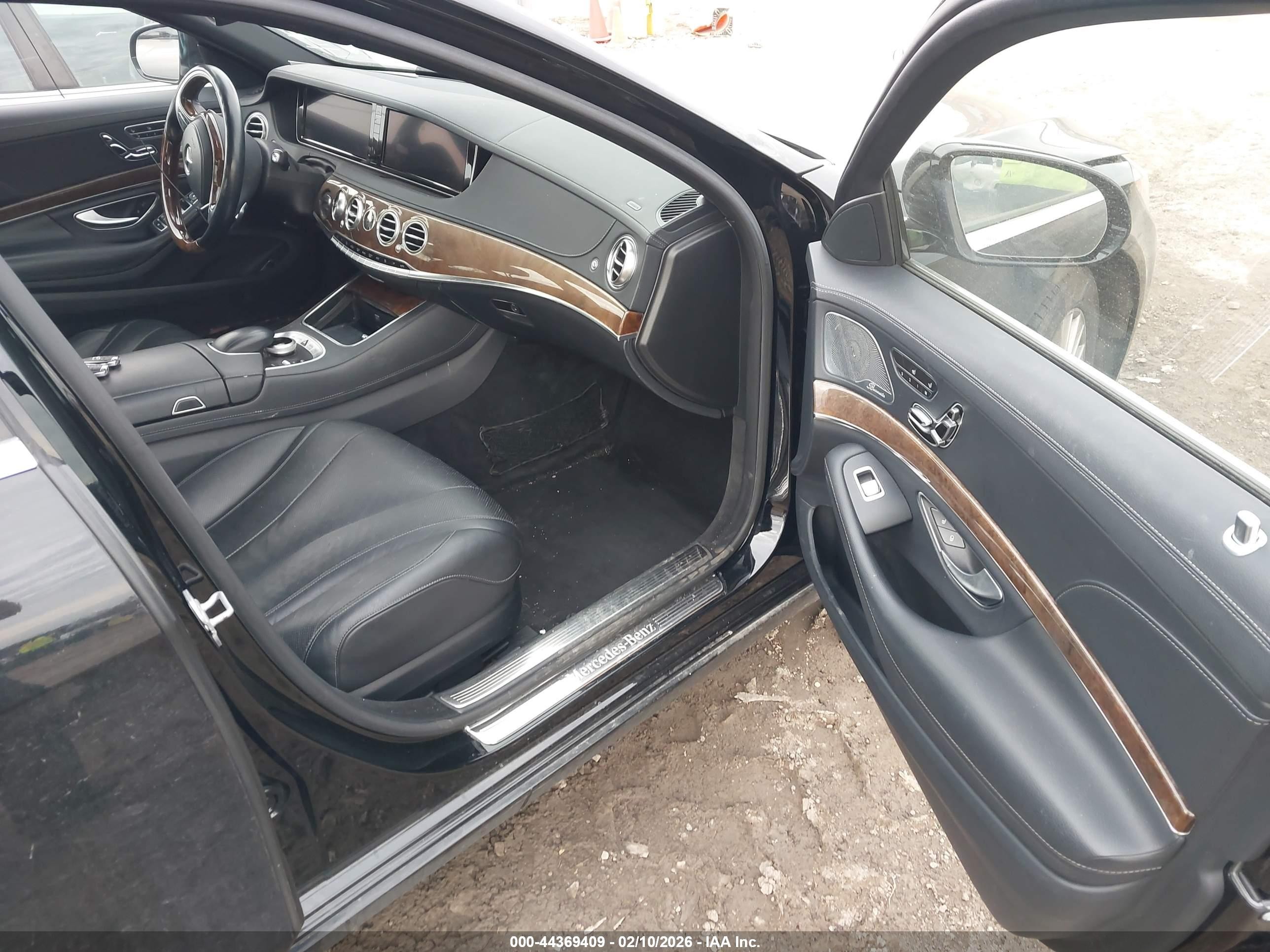 2014 Mercedes-benz S 550 4matic Black vin: WDDUG8FB5EA033796