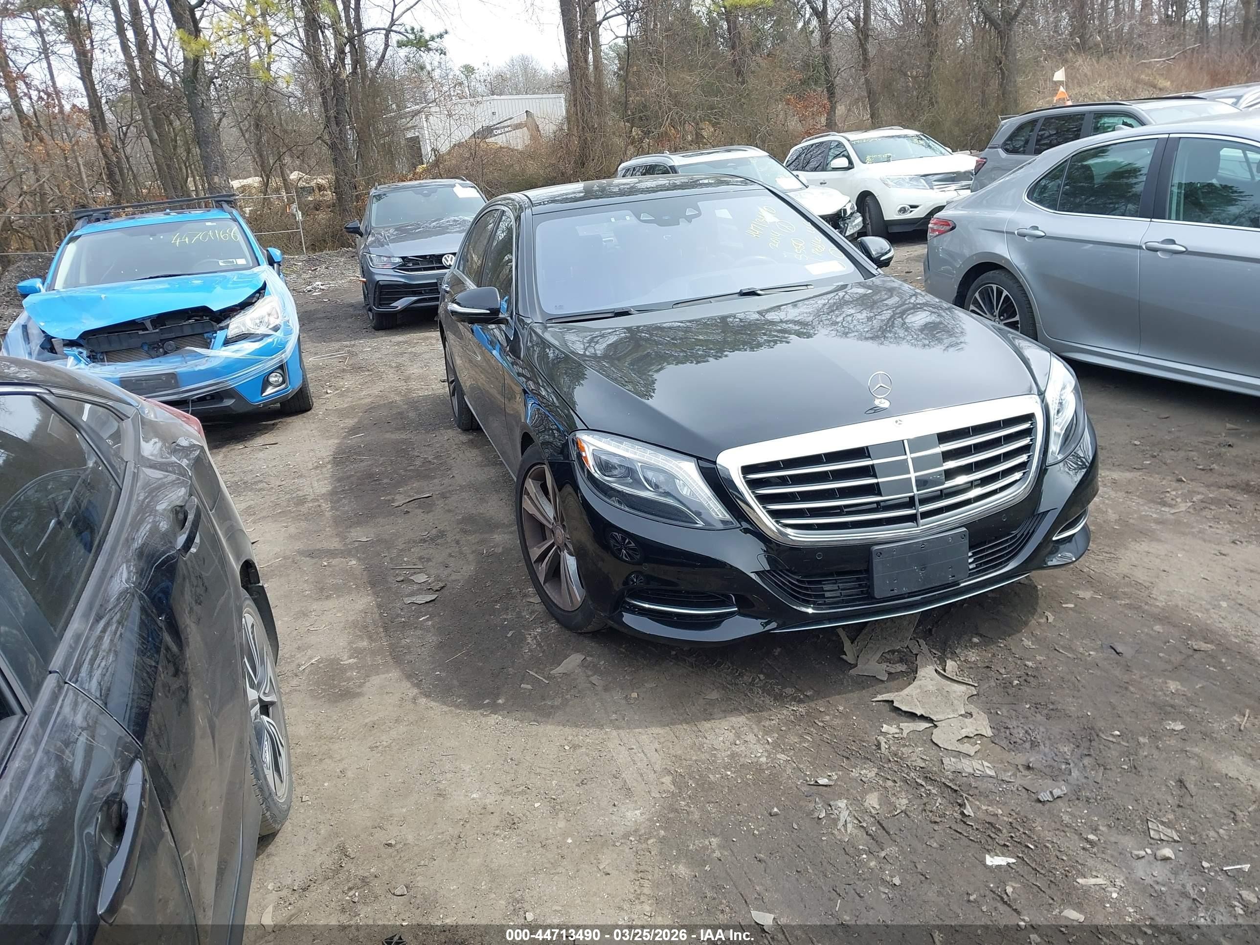 2014 Mercedes-benz S 550 4matic Черный vin: WDDUG8FB5EA060710