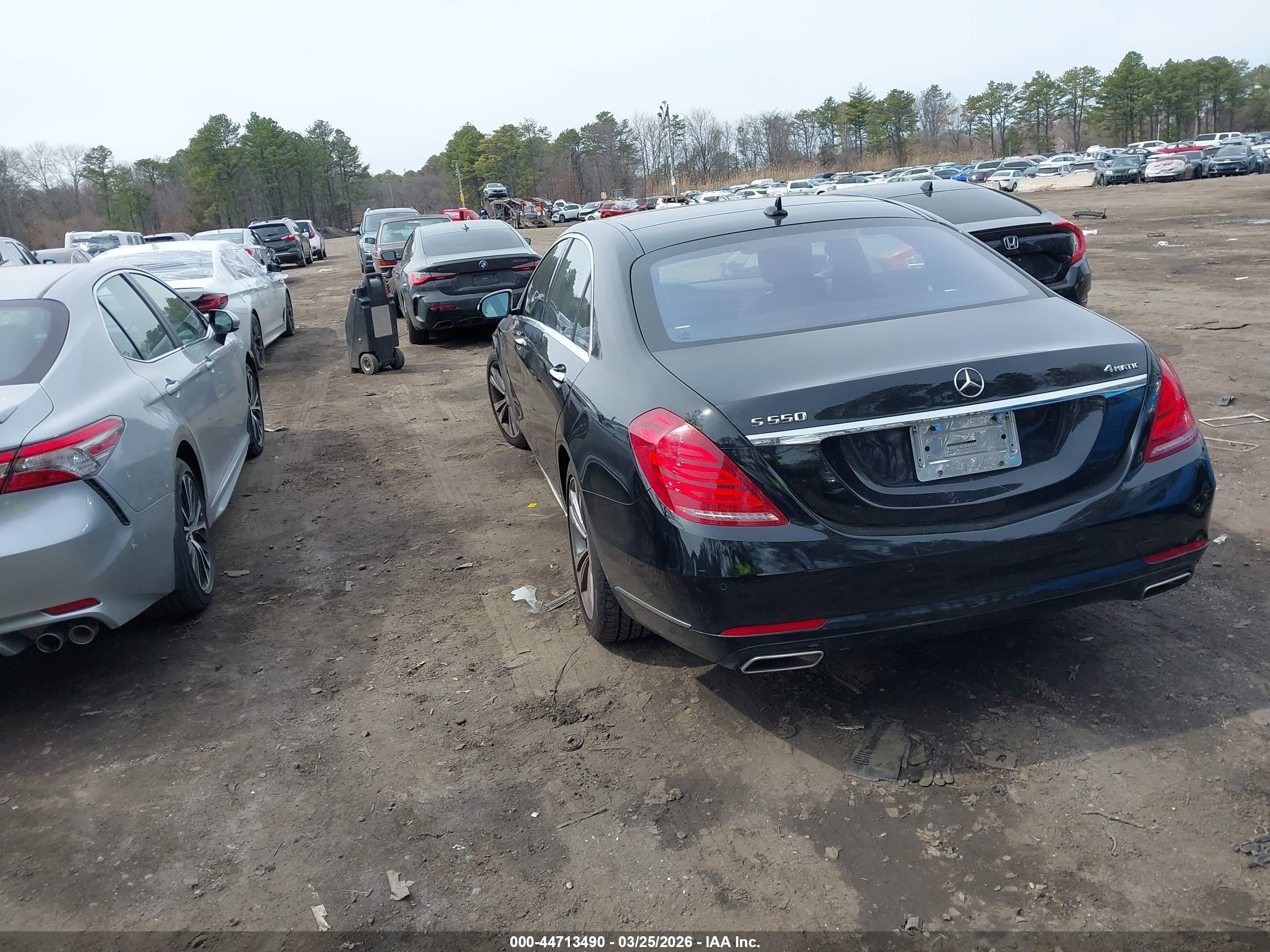 2014 Mercedes-benz S 550 4matic Черный vin: WDDUG8FB5EA060710