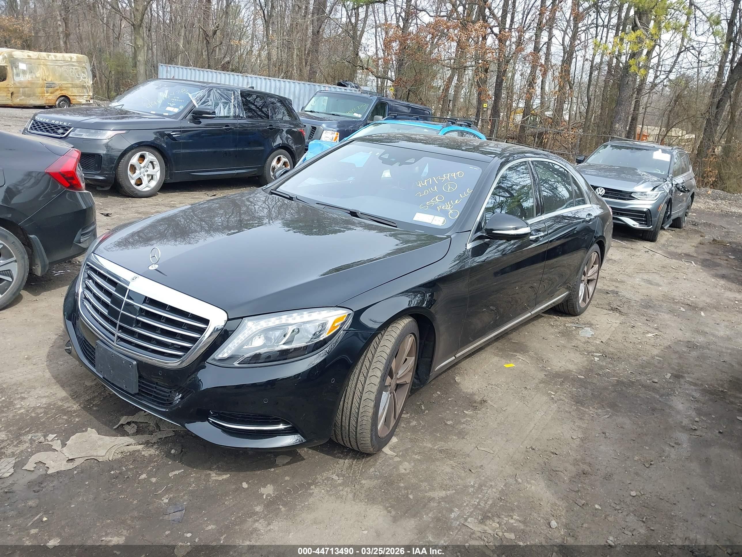 2014 Mercedes-benz S 550 4matic Черный vin: WDDUG8FB5EA060710
