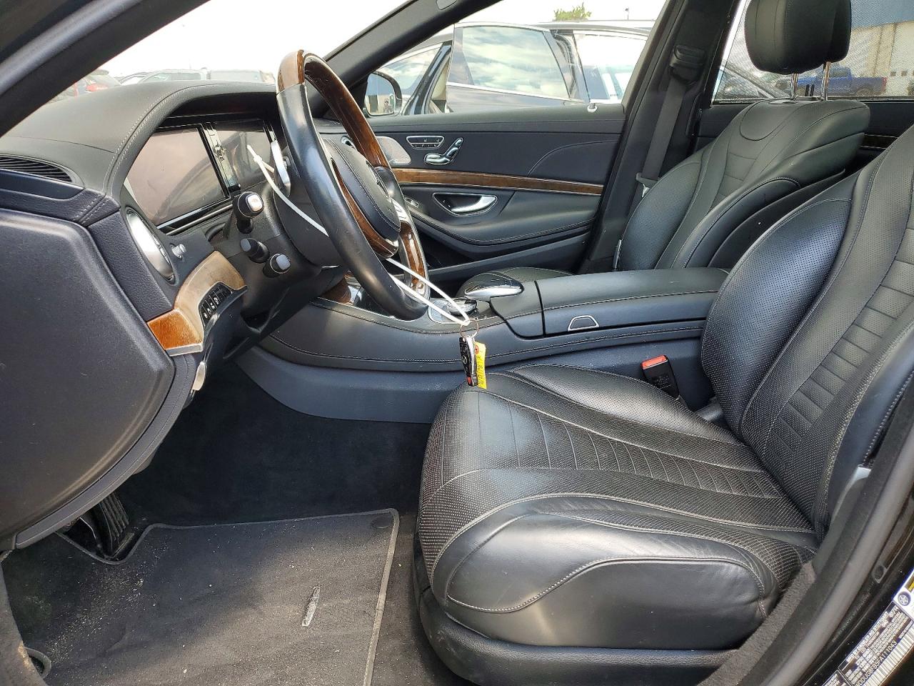 2015 Mercedes-benz S 550 4matic Black vin: WDDUG8FB5FA111043