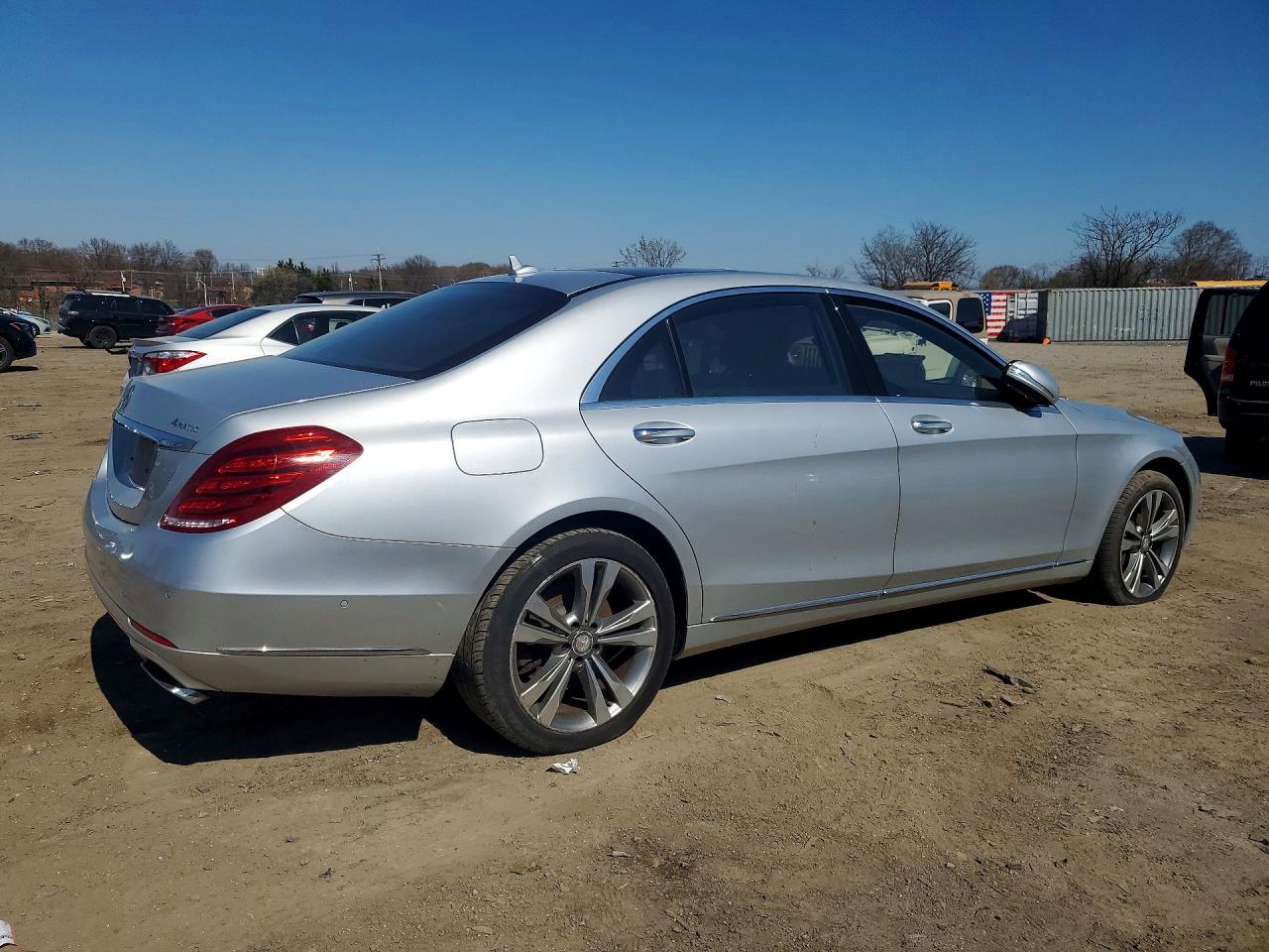 2015 Mercedes-benz S 550 4matic Silver vin: WDDUG8FB5FA160436