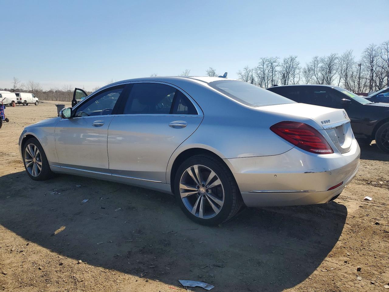 2015 Mercedes-benz S 550 4matic Silver vin: WDDUG8FB5FA160436