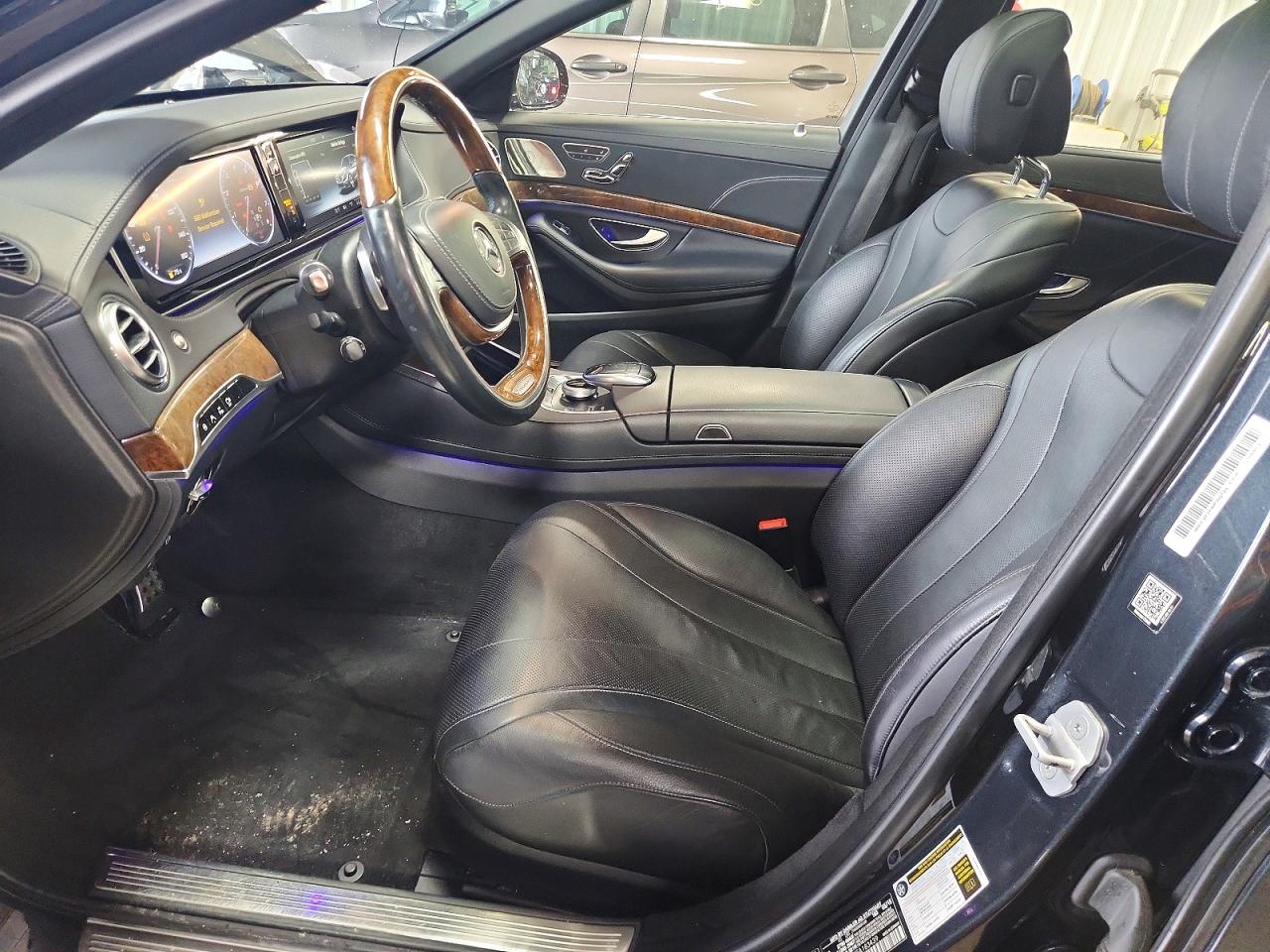 2015 Mercedes-benz S 550 4matic Серый vin: WDDUG8FB5FA183439