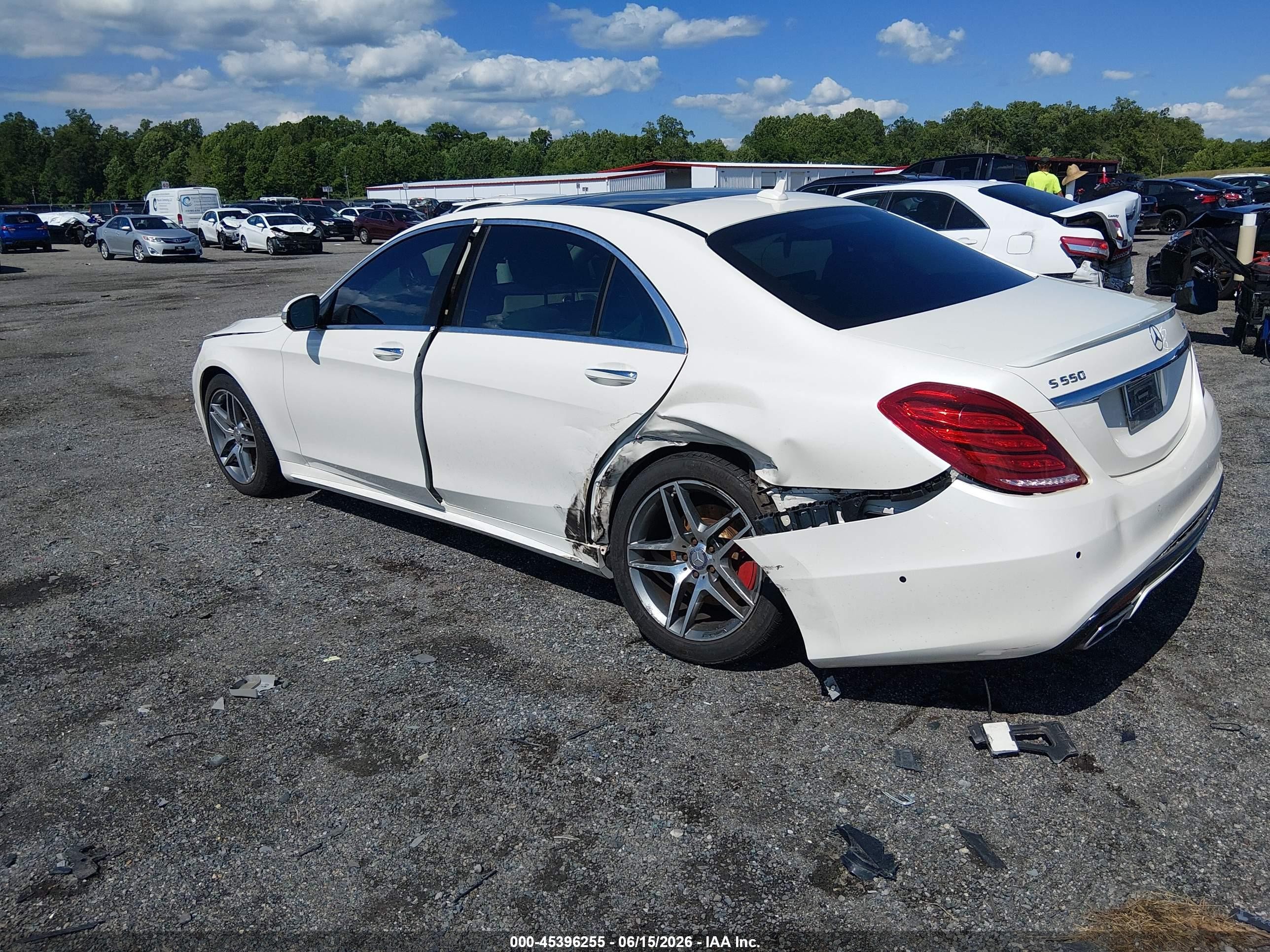 2014 Mercedes-benz S 550 4matic White vin: WDDUG8FB6EA046380