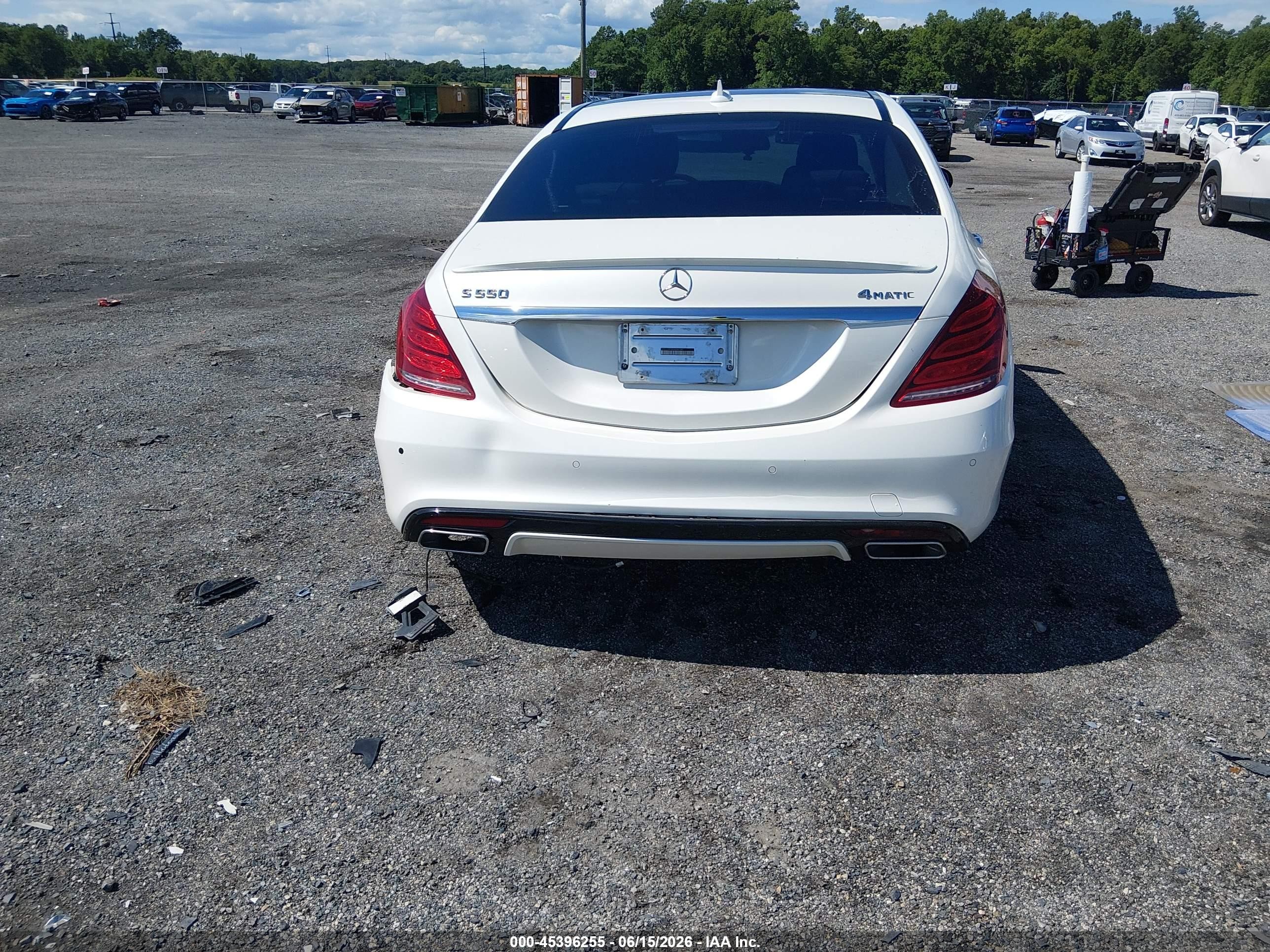 2014 Mercedes-benz S 550 4matic White vin: WDDUG8FB6EA046380