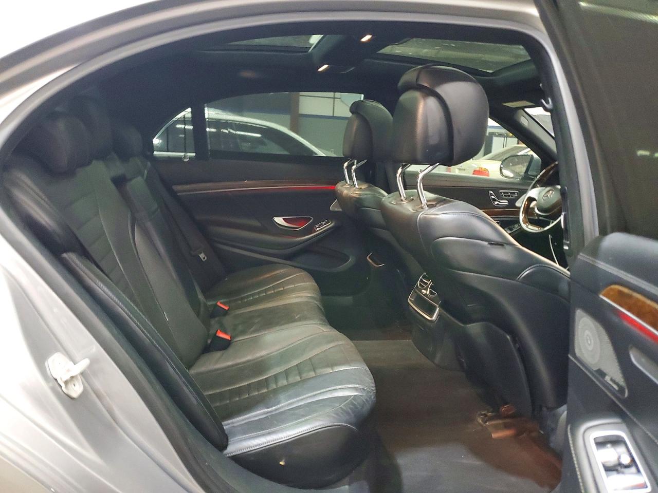 2015 Mercedes-benz S 550 4matic Silver vin: WDDUG8FB6FA145301
