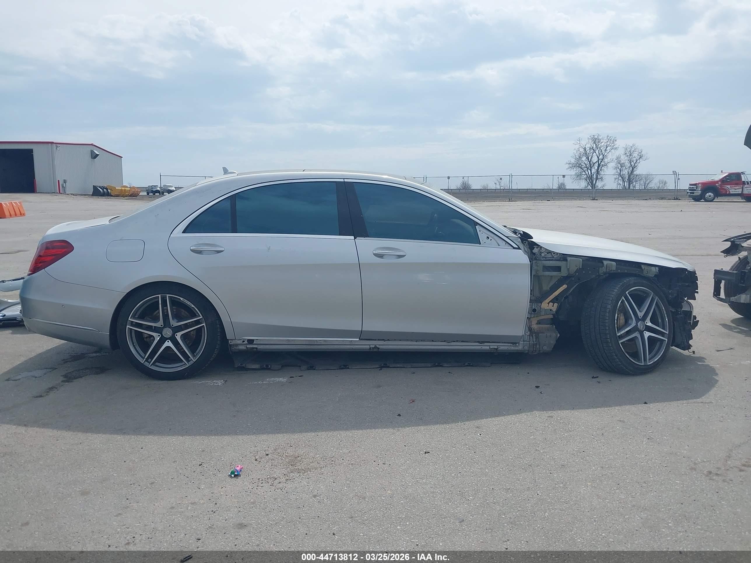 2015 Mercedes-benz S 550 4matic Gray vin: WDDUG8FB6FA177133