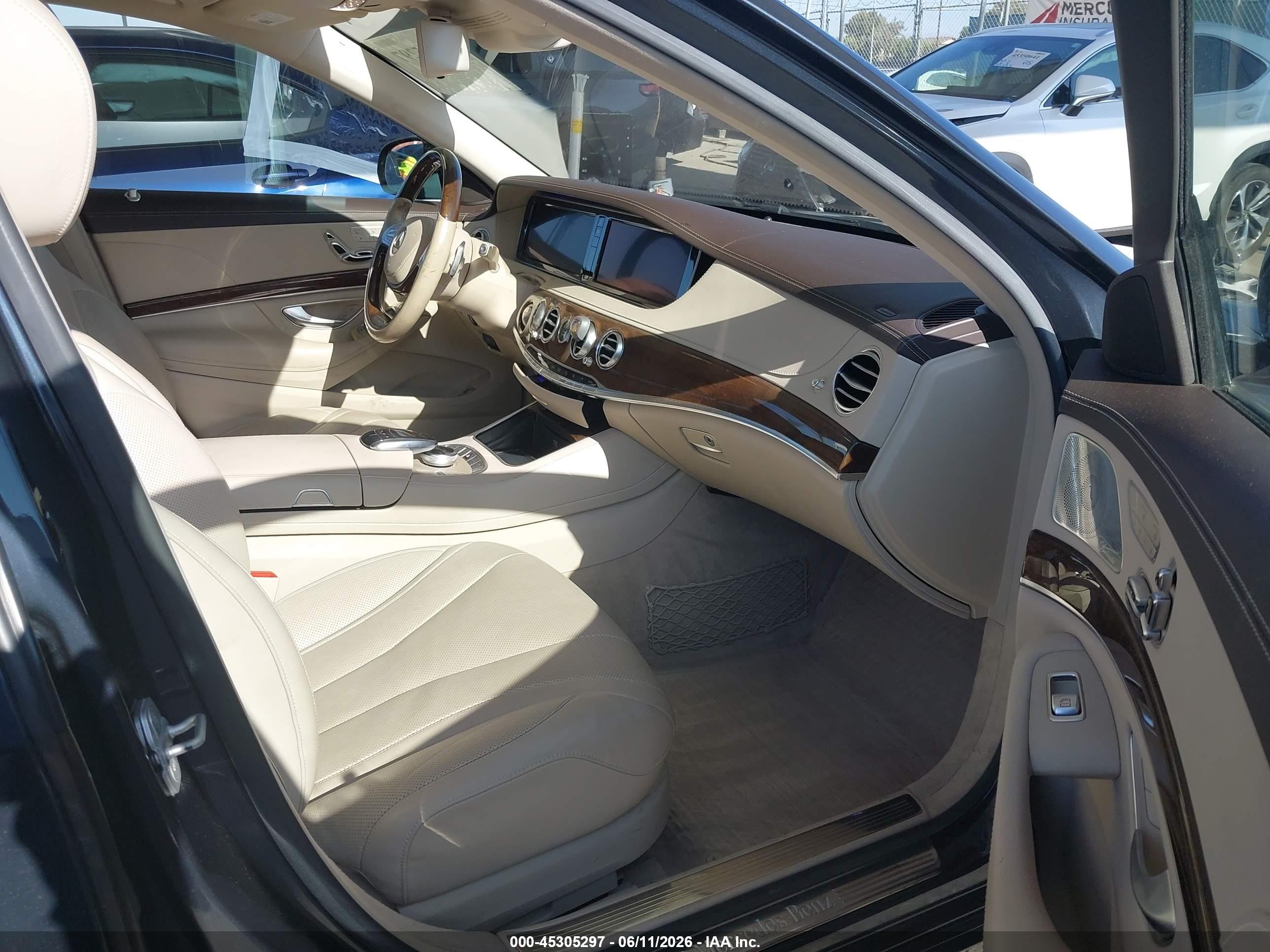 2015 Mercedes-benz S 550 4matic Blue vin: WDDUG8FB7FA081950