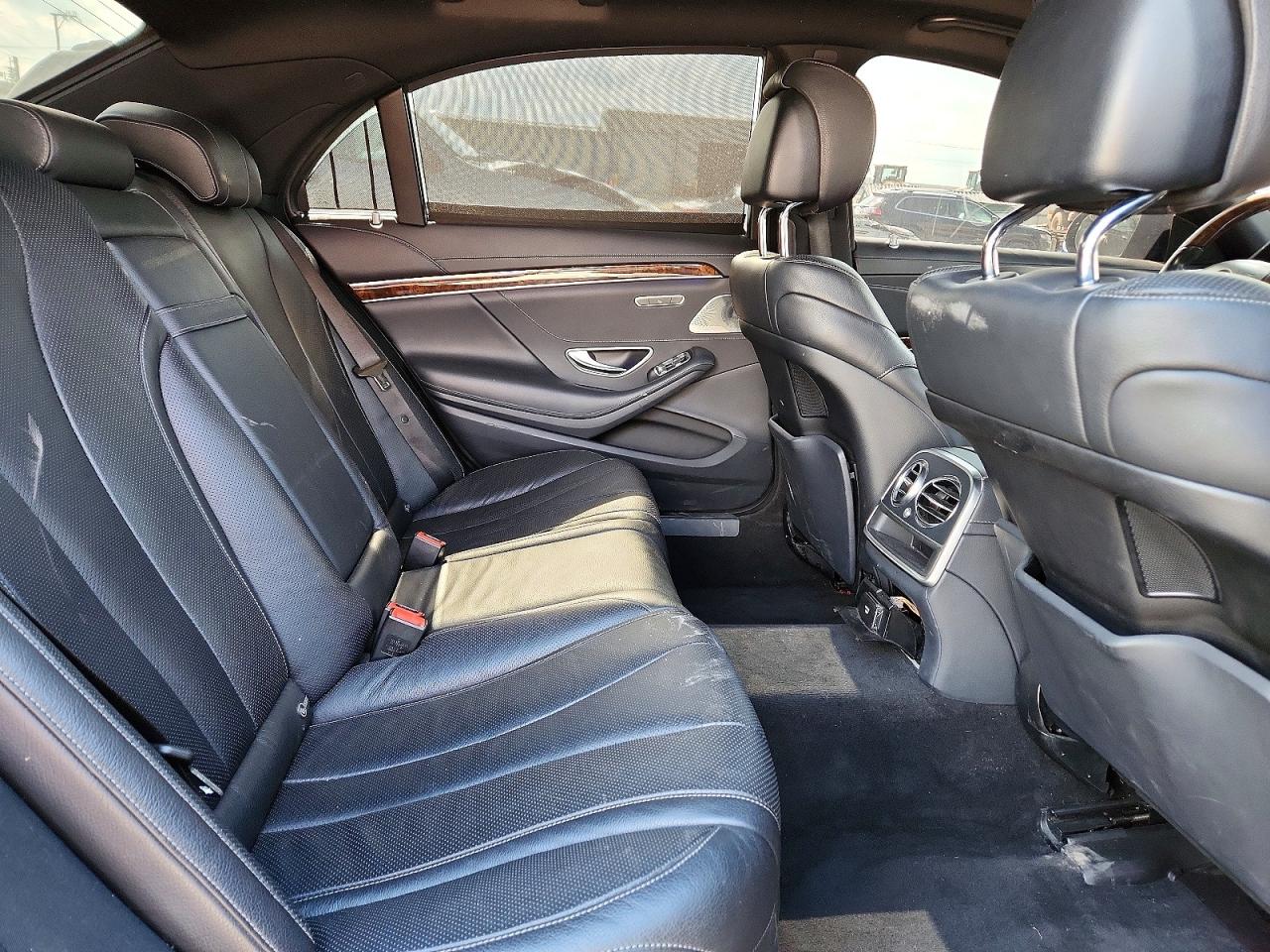 2015 Mercedes-benz S 550 4matic Black vin: WDDUG8FB7FA121668