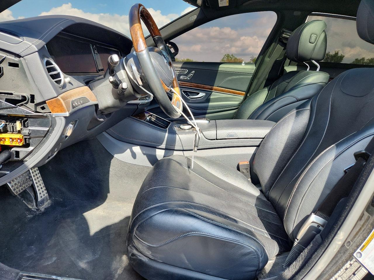 2015 Mercedes-benz S 550 4matic Black vin: WDDUG8FB7FA121668