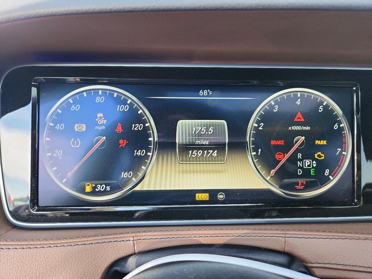 2014 Mercedes-benz S 550 4matic Черный vin: WDDUG8FB8EA022159