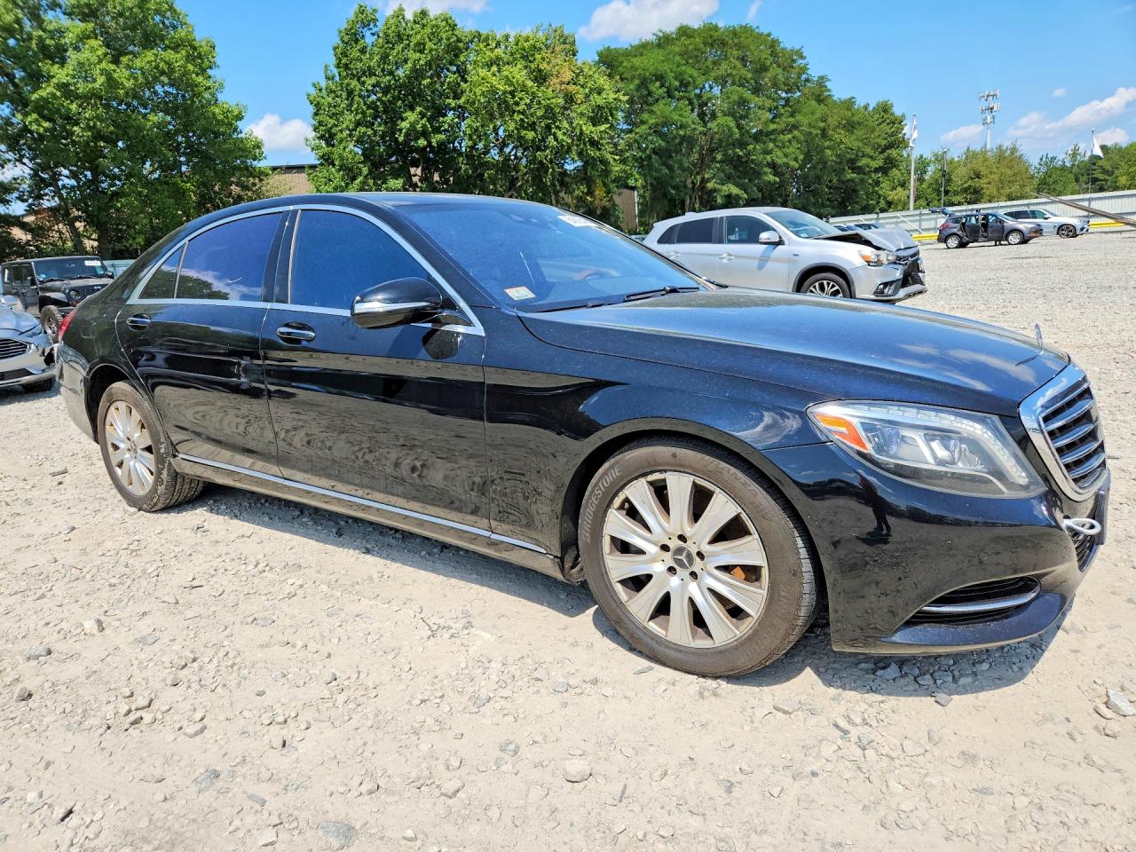 2014 Mercedes-benz S 550 4matic Черный vin: WDDUG8FB8EA023974