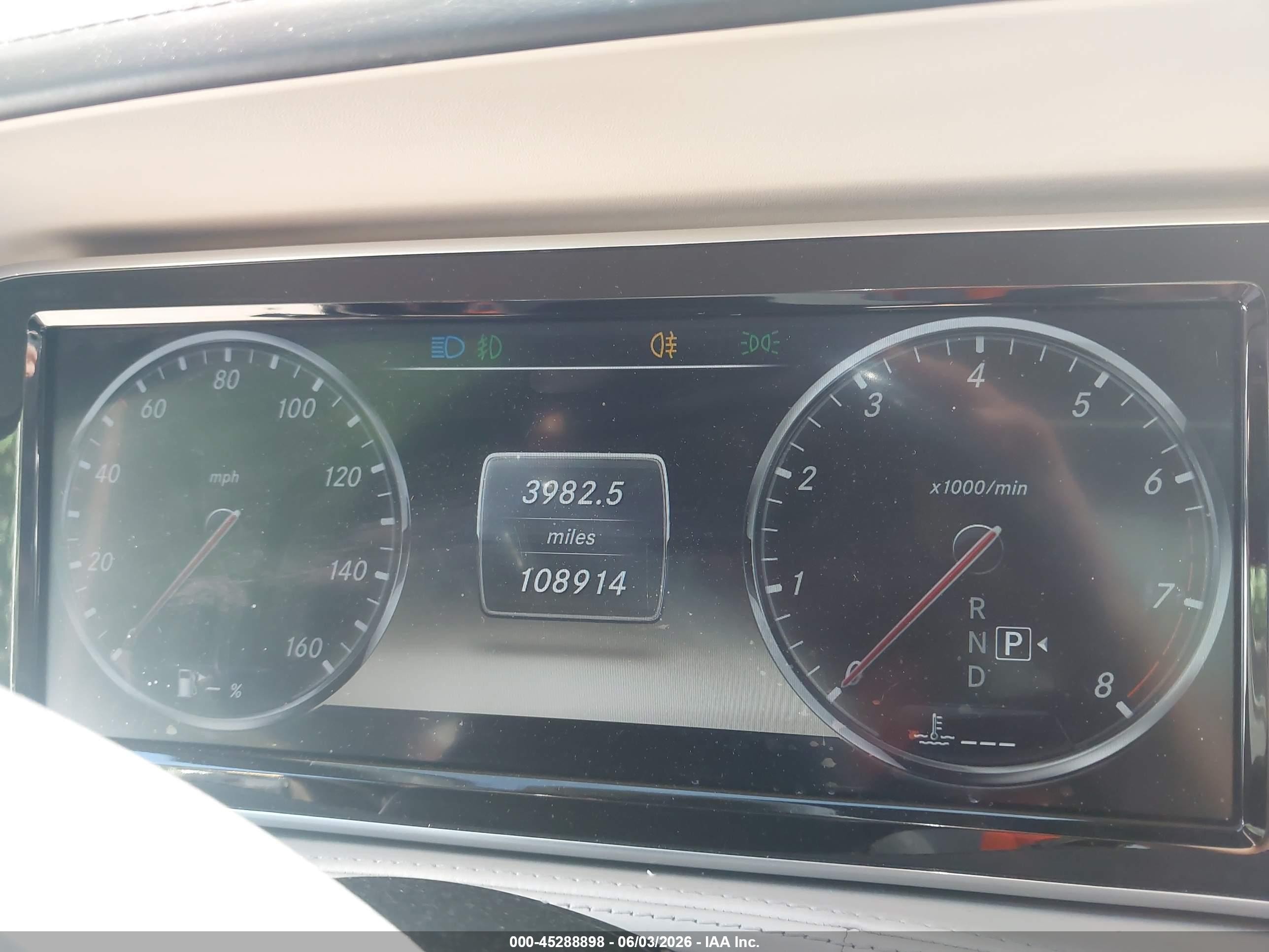 2014 Mercedes-benz S 550 4matic White vin: WDDUG8FB8EA049068