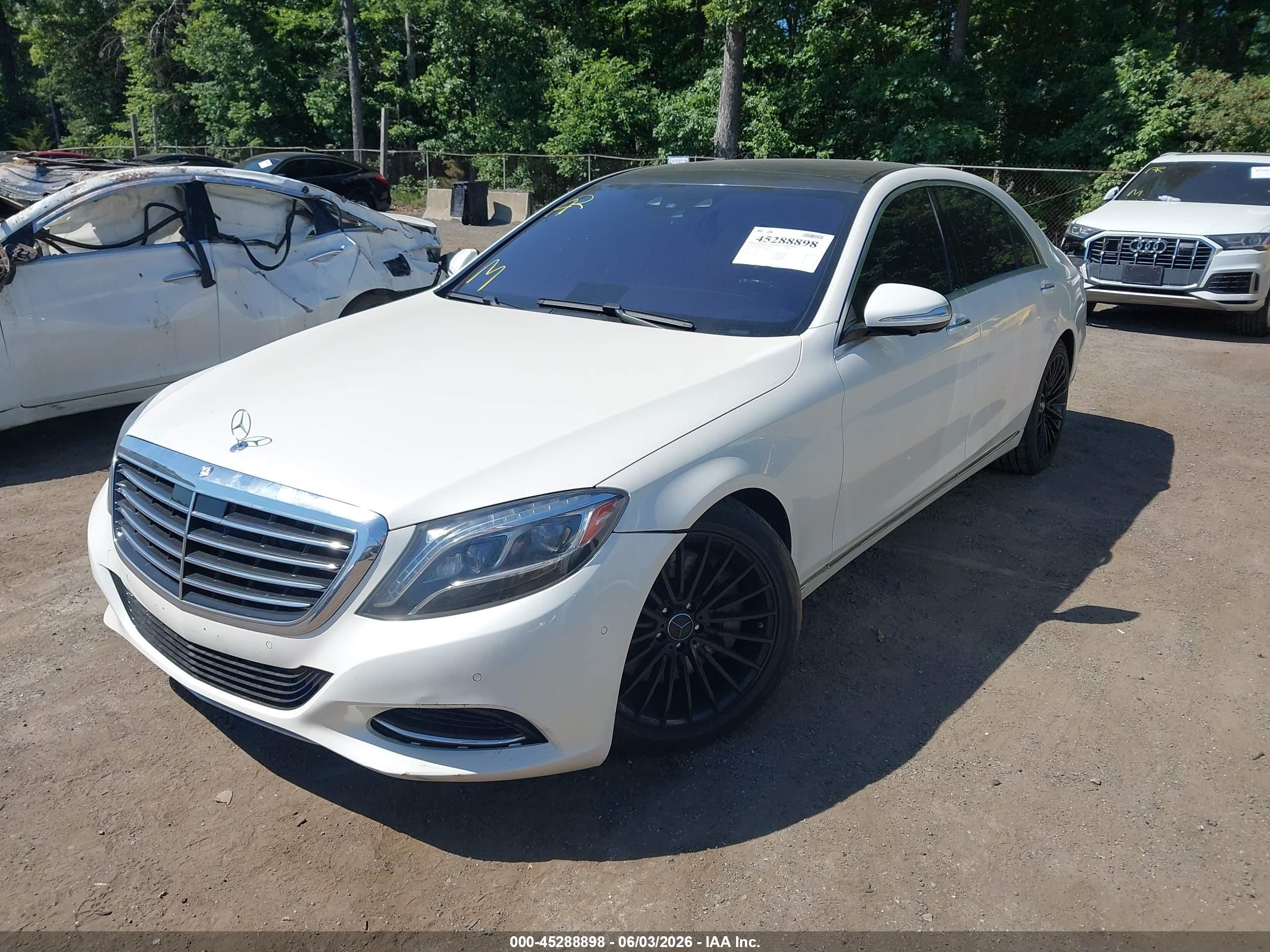 2014 Mercedes-benz S 550 4matic White vin: WDDUG8FB8EA049068