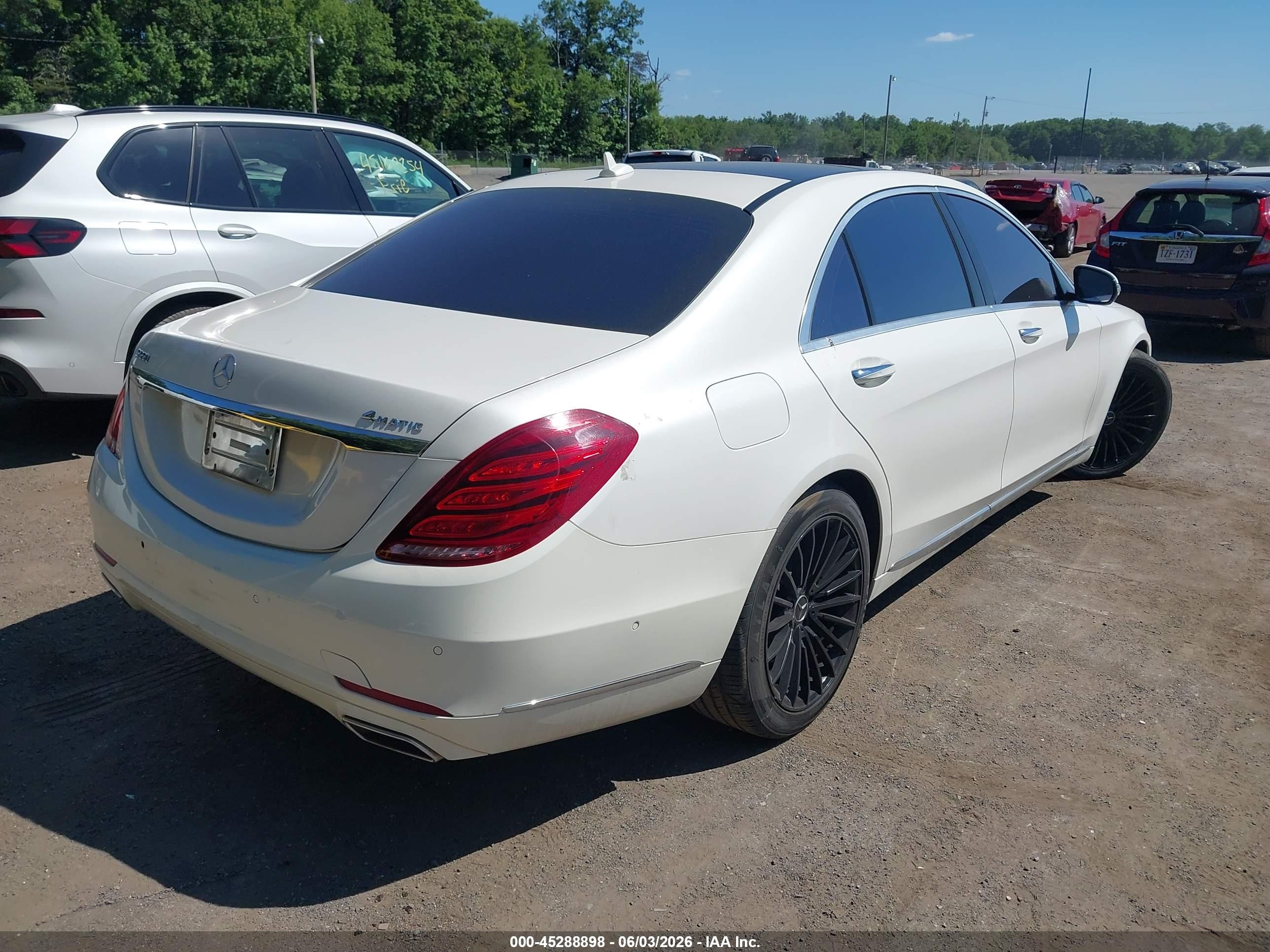 2014 Mercedes-benz S 550 4matic White vin: WDDUG8FB8EA049068