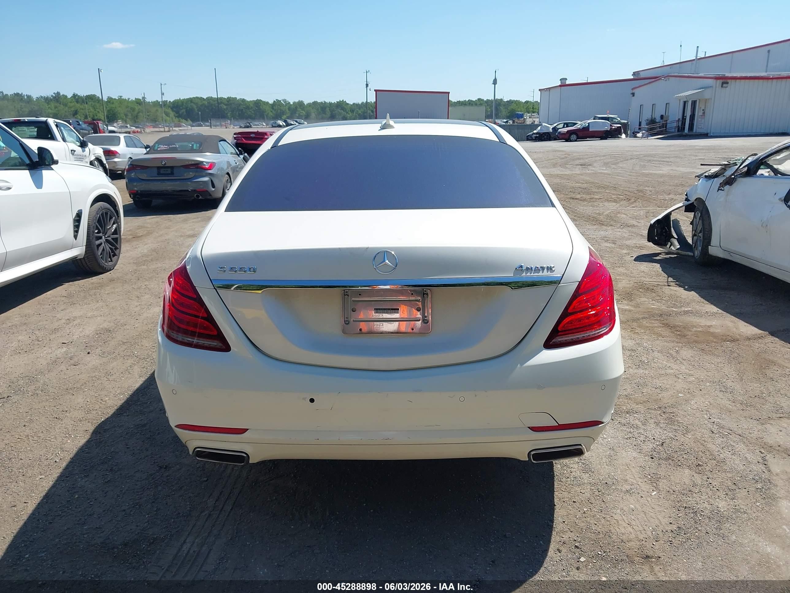 2014 Mercedes-benz S 550 4matic White vin: WDDUG8FB8EA049068