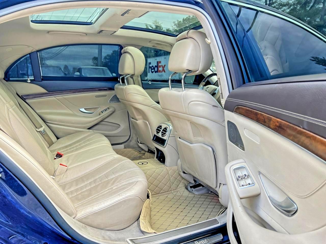 2015 Mercedes-benz S 550 4matic Blue vin: WDDUG8FB8FA093380