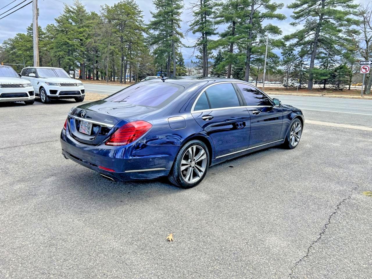 2015 Mercedes-benz S 550 4matic Blue vin: WDDUG8FB8FA093380