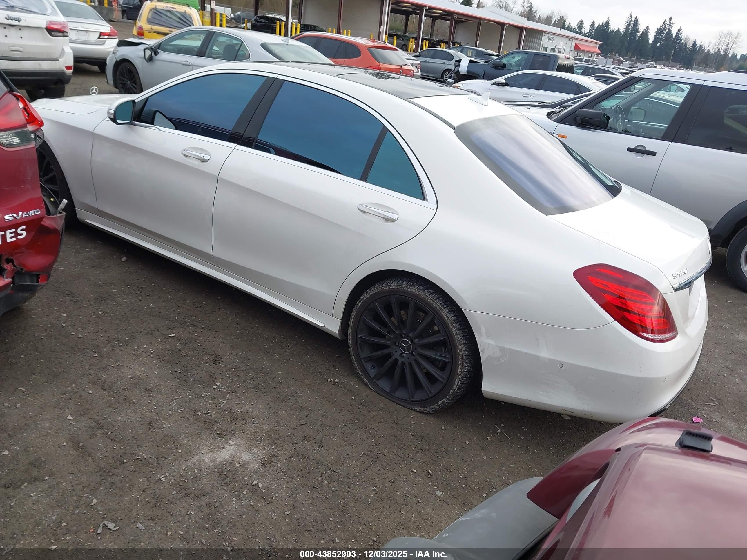 2014 Mercedes-benz S 550 4matic White vin: WDDUG8FB9EA030819