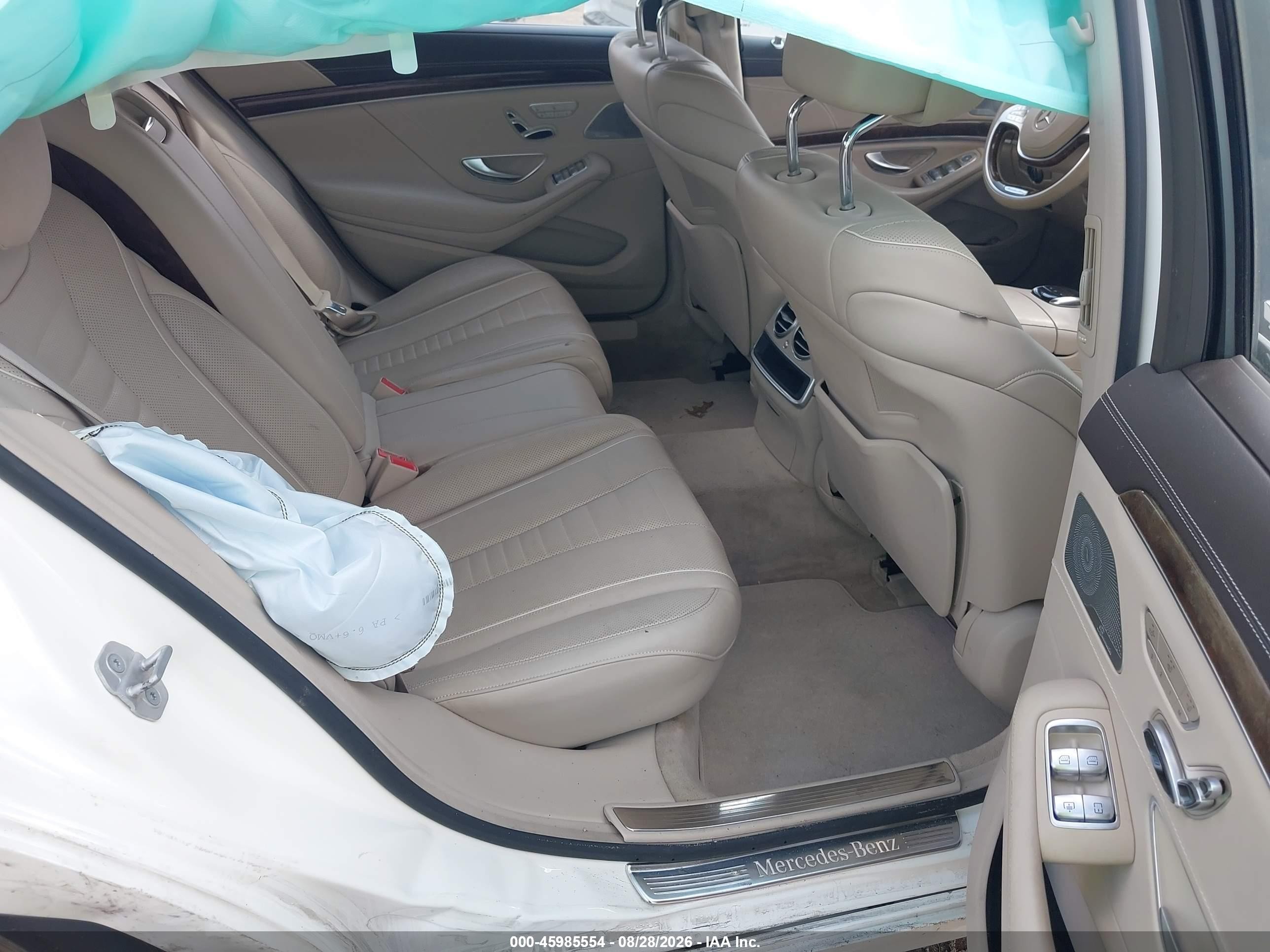 2015 Mercedes-benz S 550 4matic White vin: WDDUG8FB9FA161203