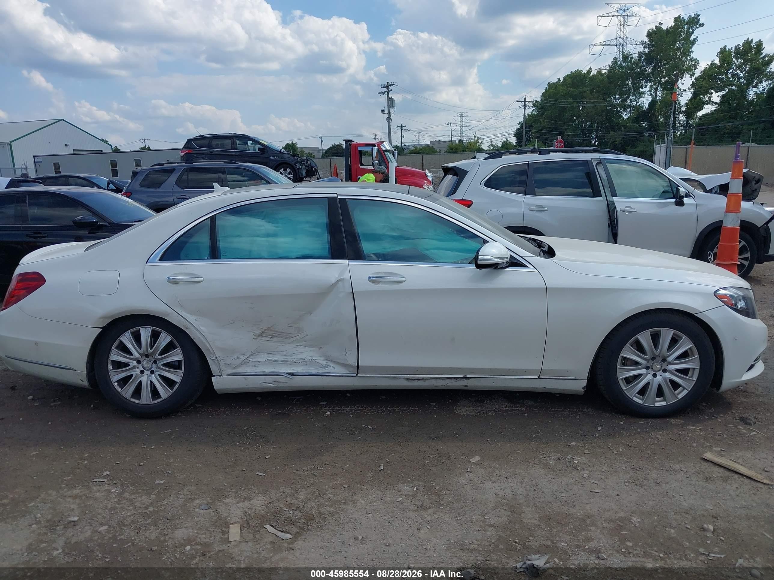 2015 Mercedes-benz S 550 4matic White vin: WDDUG8FB9FA161203