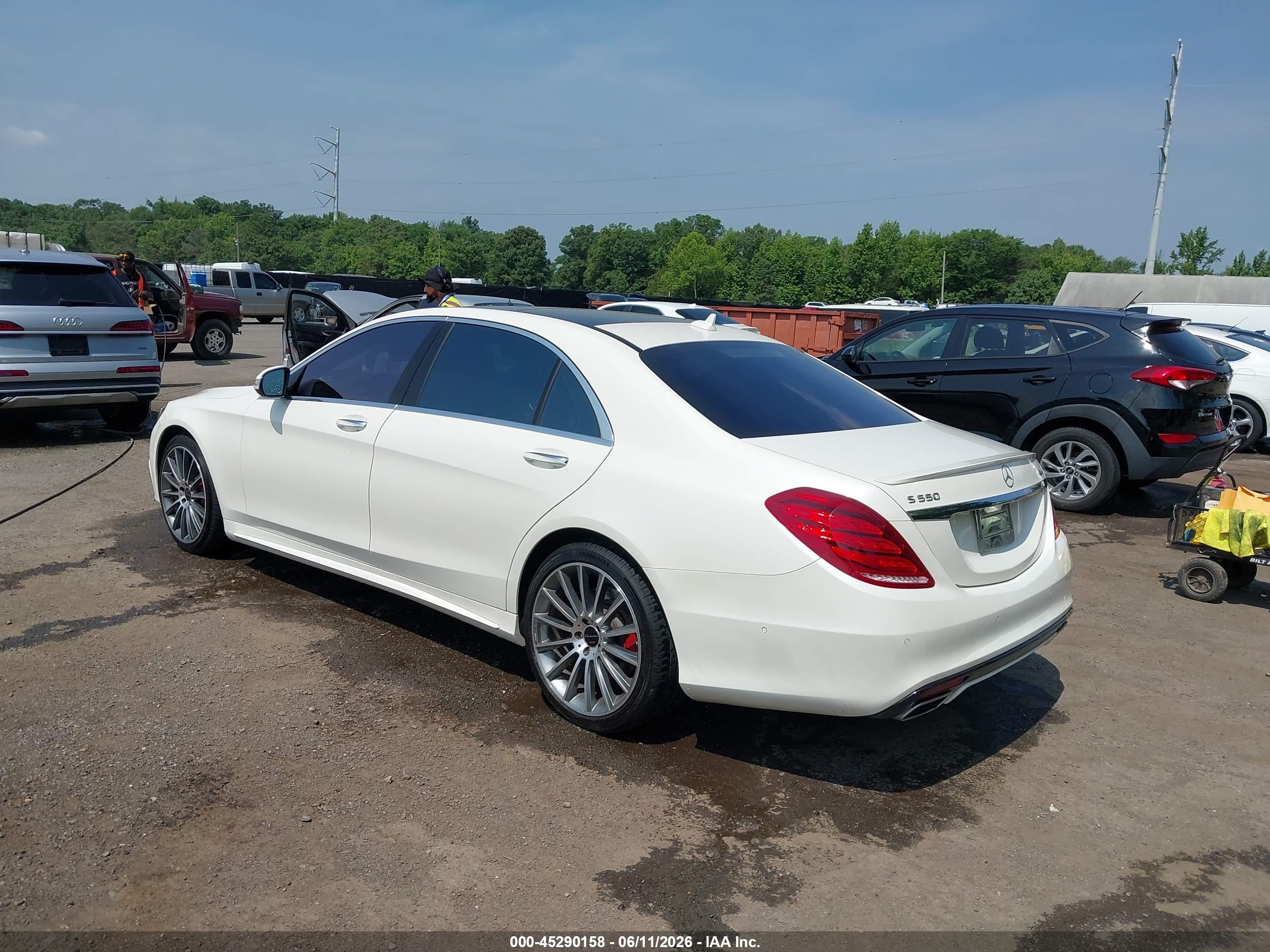 2015 Mercedes-benz S 550 4matic White vin: WDDUG8FBXFA084017