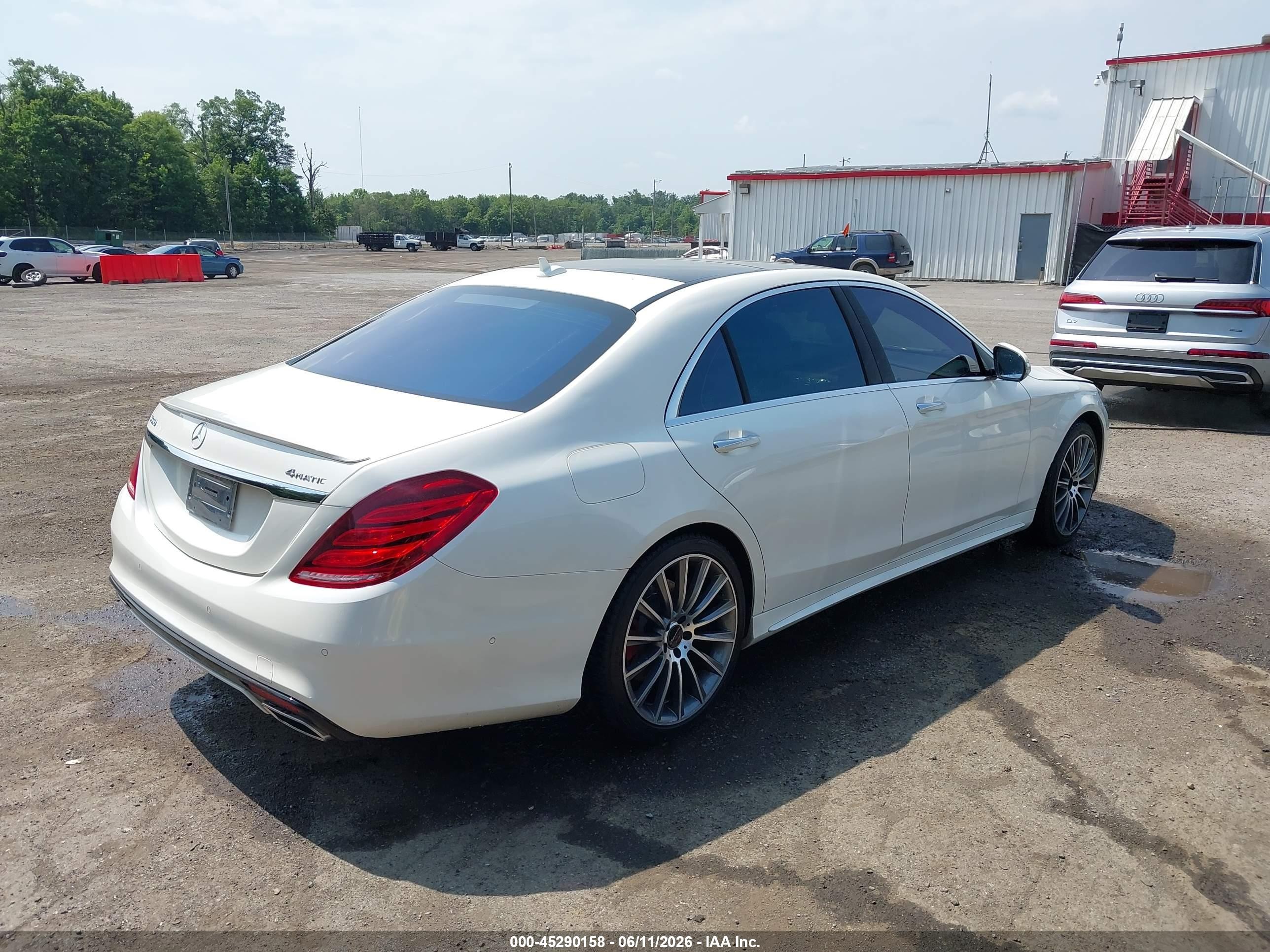 2015 Mercedes-benz S 550 4matic White vin: WDDUG8FBXFA084017