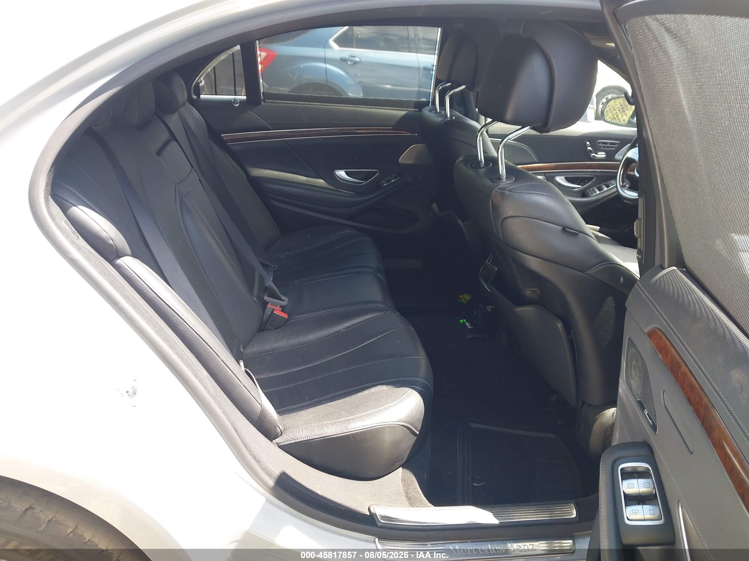2015 Mercedes-benz S 550 4matic Silver vin: WDDUG8FBXFA109076