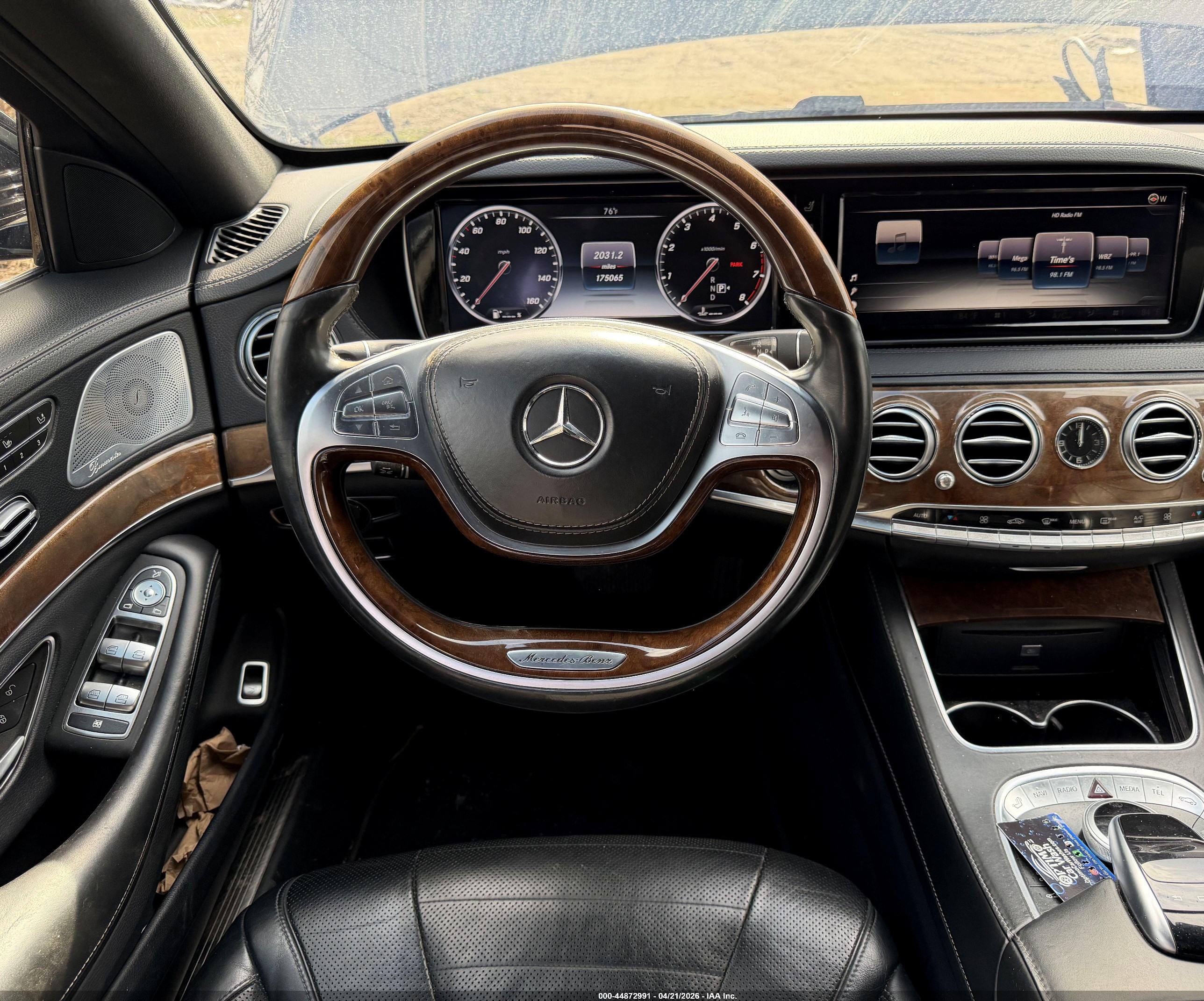 2015 Mercedes-benz S 550 4matic Черный vin: WDDUG8FBXFA119655