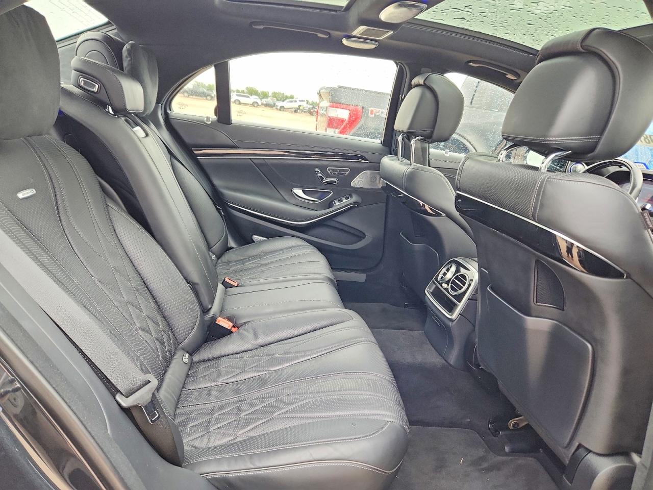 2020 Mercedes-benz S 63 Amg 4matic Черный vin: WDDUG8JB1LA514312