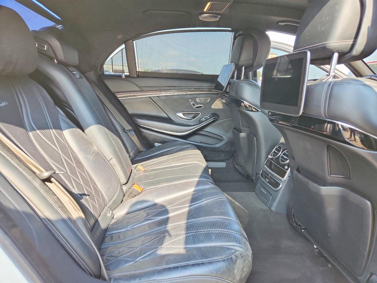 2018 Mercedes-benz S 63 Amg 4matic White vin: WDDUG8JB8JA397549